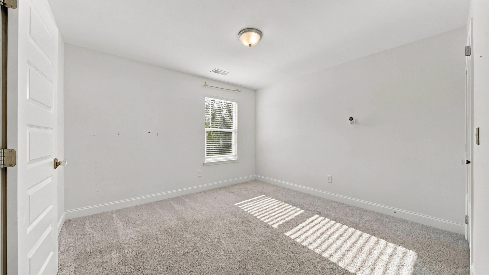 1648 Buttonwood Loop, Chattanooga, TN 37421 1648 Buttonwood Loop, Chattanooga, TN 37421