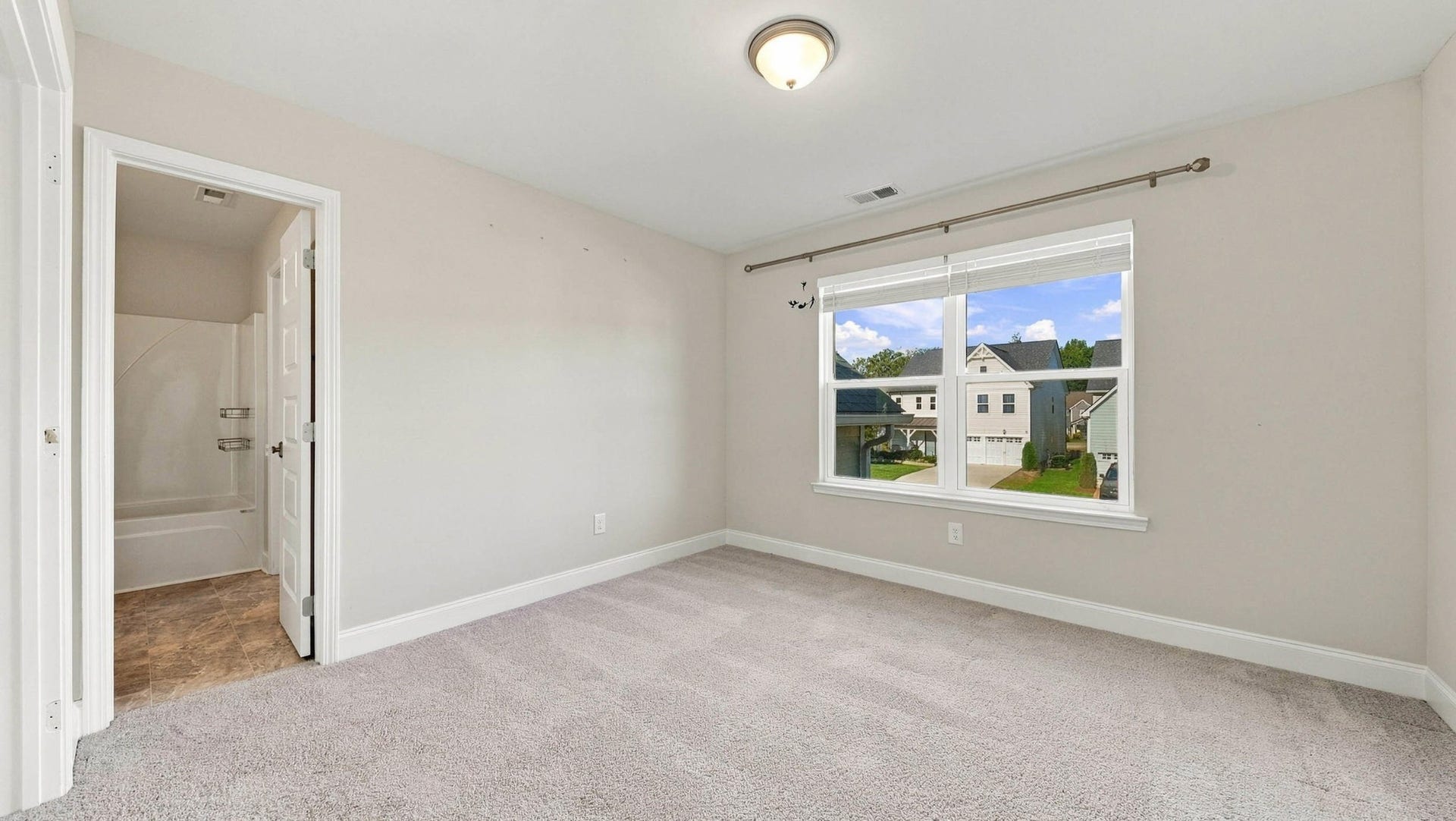 1648 Buttonwood Loop, Chattanooga, TN 37421 1648 Buttonwood Loop, Chattanooga, TN 37421