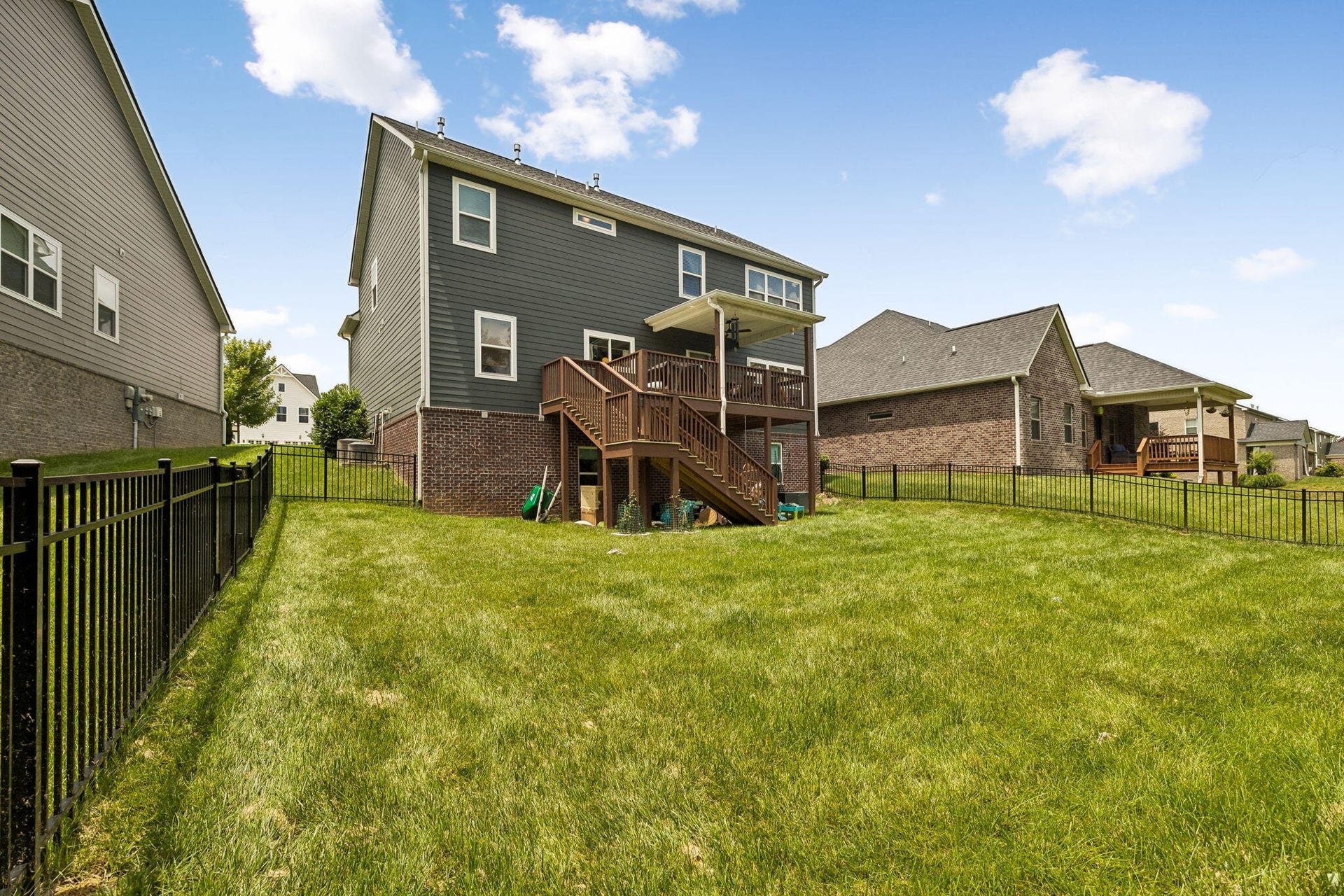 1648 Buttonwood Loop, Chattanooga, TN 37421 1648 Buttonwood Loop, Chattanooga, TN 37421
