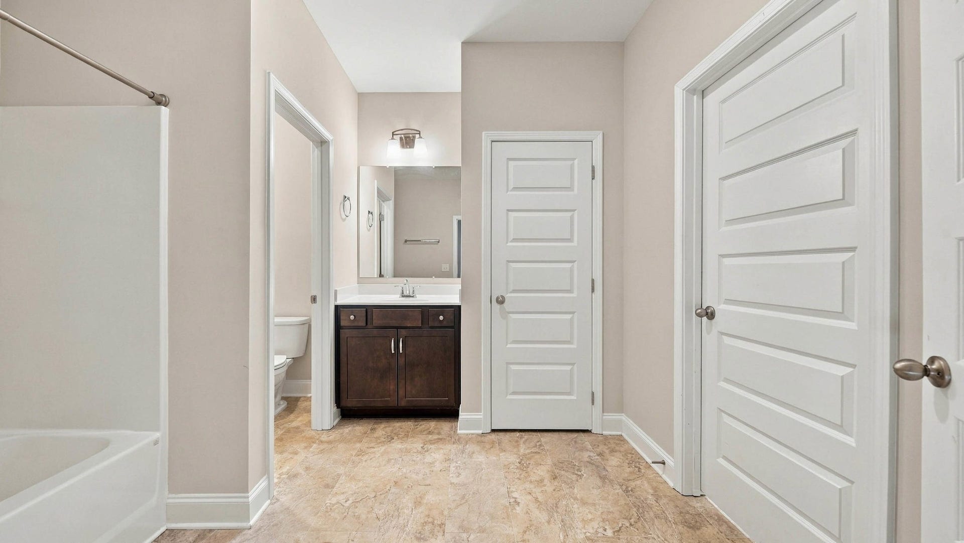 1648 Buttonwood Loop, Chattanooga, TN 37421 1648 Buttonwood Loop, Chattanooga, TN 37421