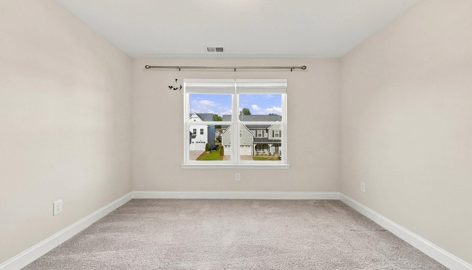 1648 Buttonwood Loop, Chattanooga, TN 37421 1648 Buttonwood Loop, Chattanooga, TN 37421