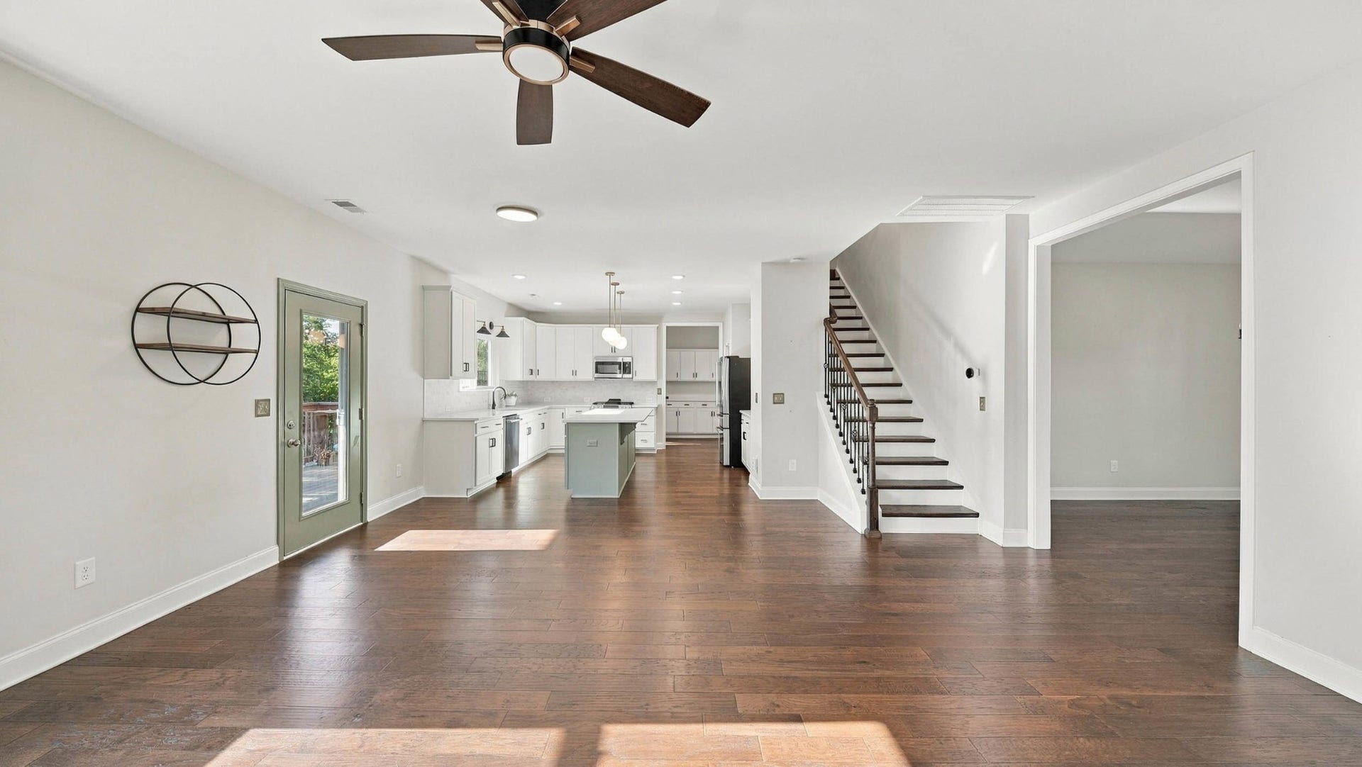 1648 Buttonwood Loop, Chattanooga, TN 37421 1648 Buttonwood Loop, Chattanooga, TN 37421