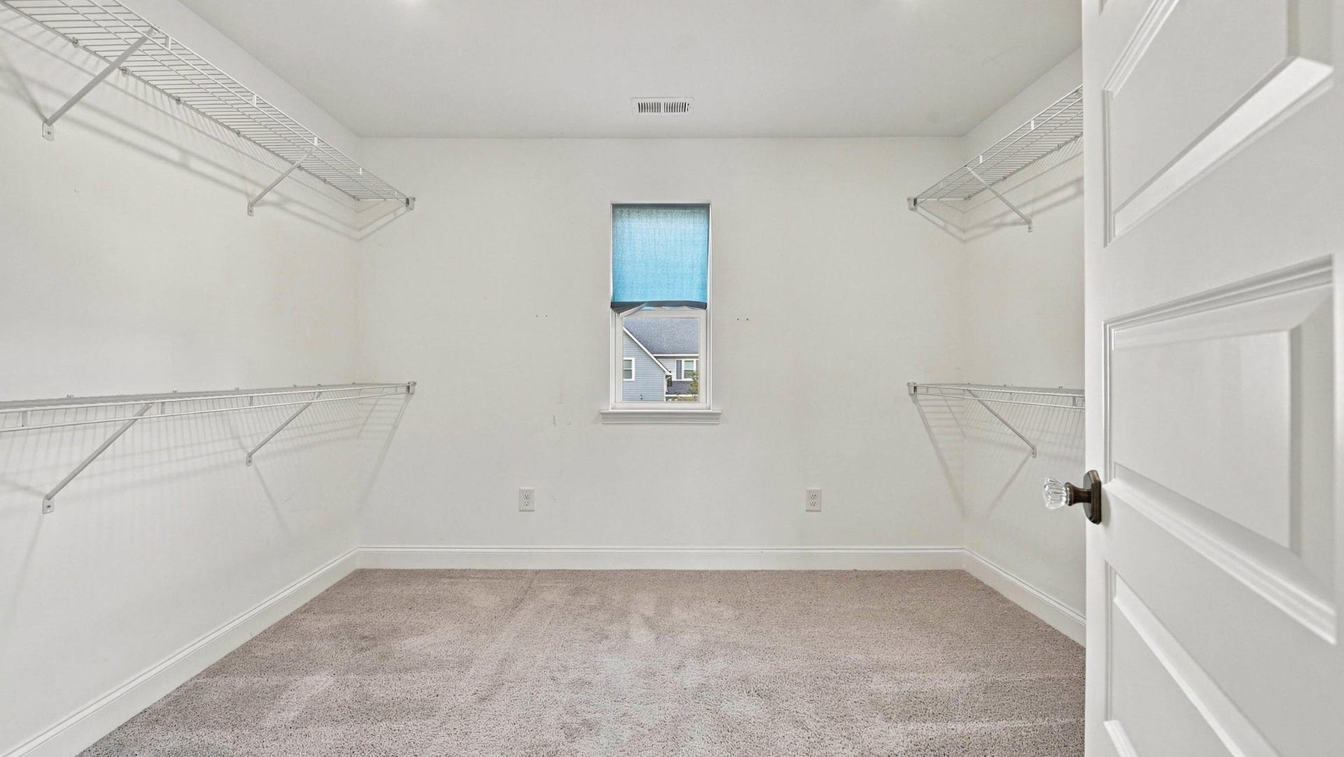 1648 Buttonwood Loop, Chattanooga, TN 37421 1648 Buttonwood Loop, Chattanooga, TN 37421