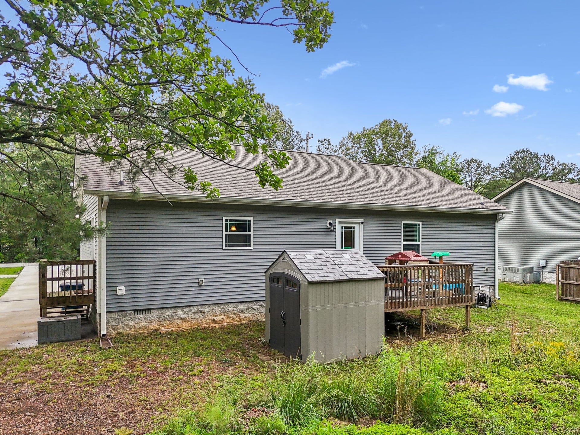 1546 S Spring St, Manchester, TN 37355 1546 S Spring St, Manchester, TN 37355