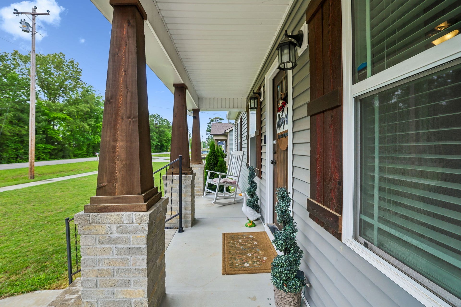 1546 S Spring St, Manchester, TN 37355 1546 S Spring St, Manchester, TN 37355