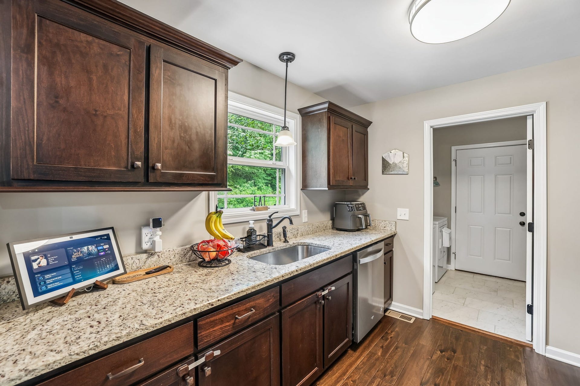 1546 S Spring St, Manchester, TN 37355 1546 S Spring St, Manchester, TN 37355