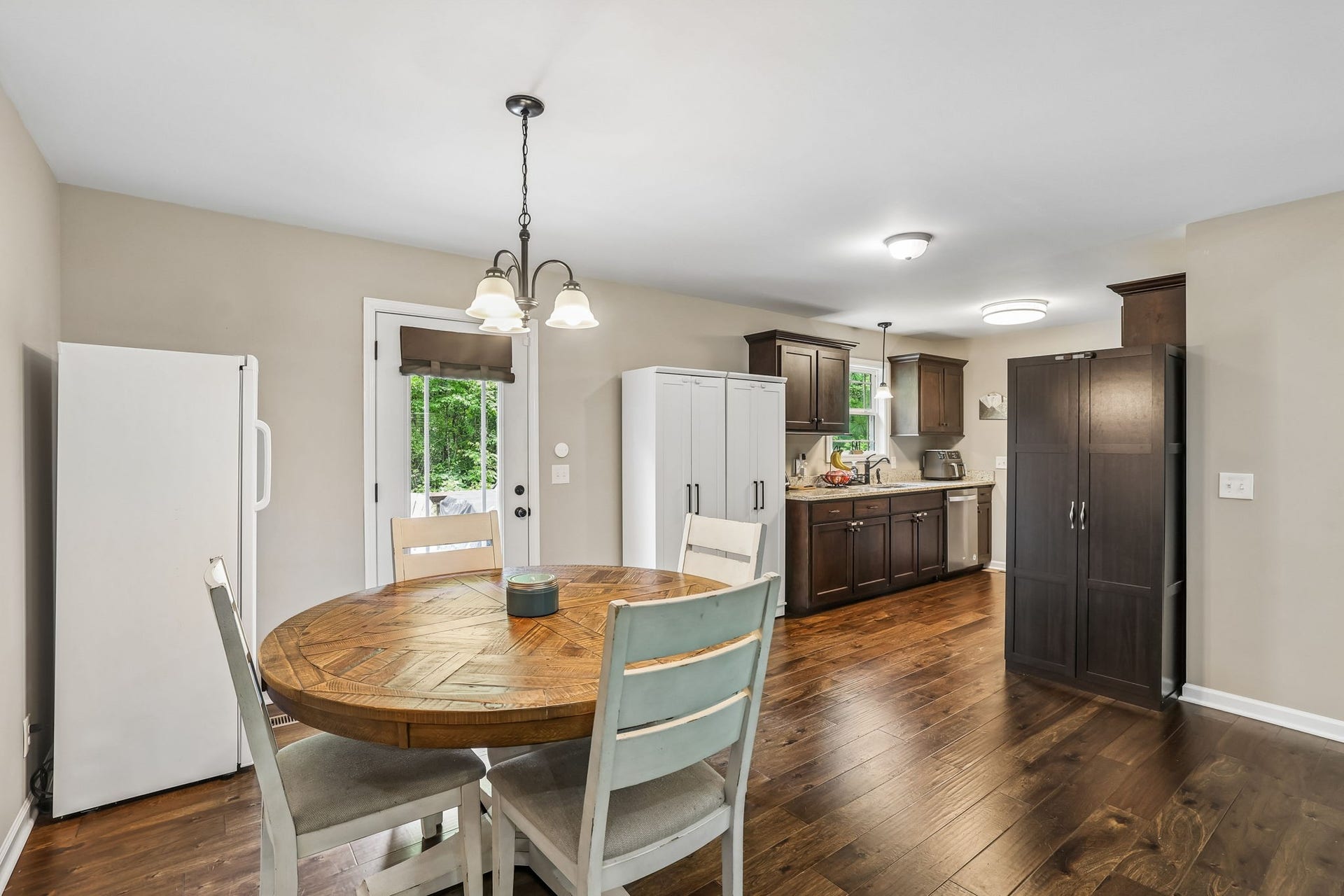 1546 S Spring St, Manchester, TN 37355 1546 S Spring St, Manchester, TN 37355