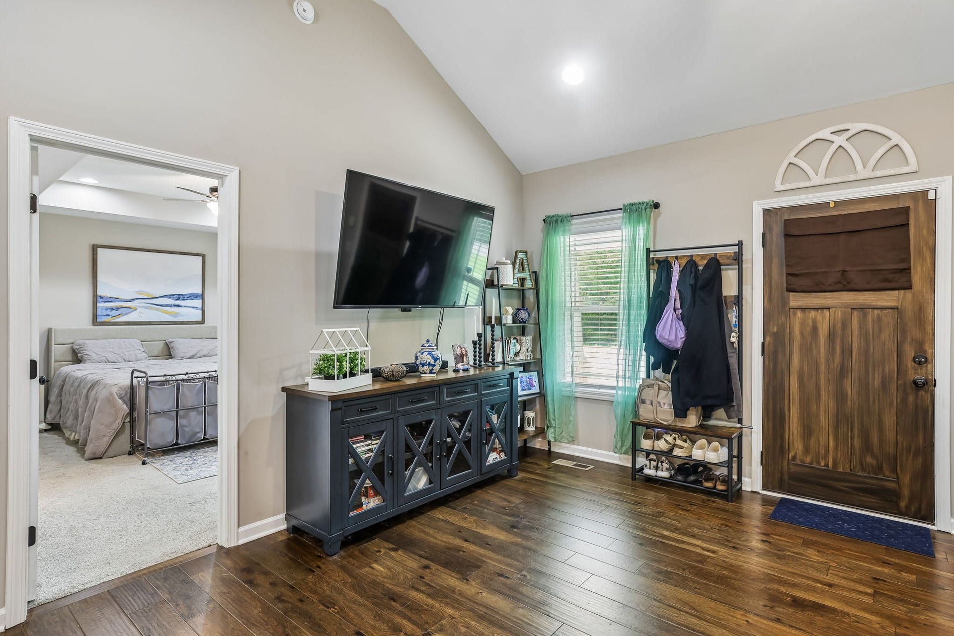 1546 S Spring St, Manchester, TN 37355 1546 S Spring St, Manchester, TN 37355