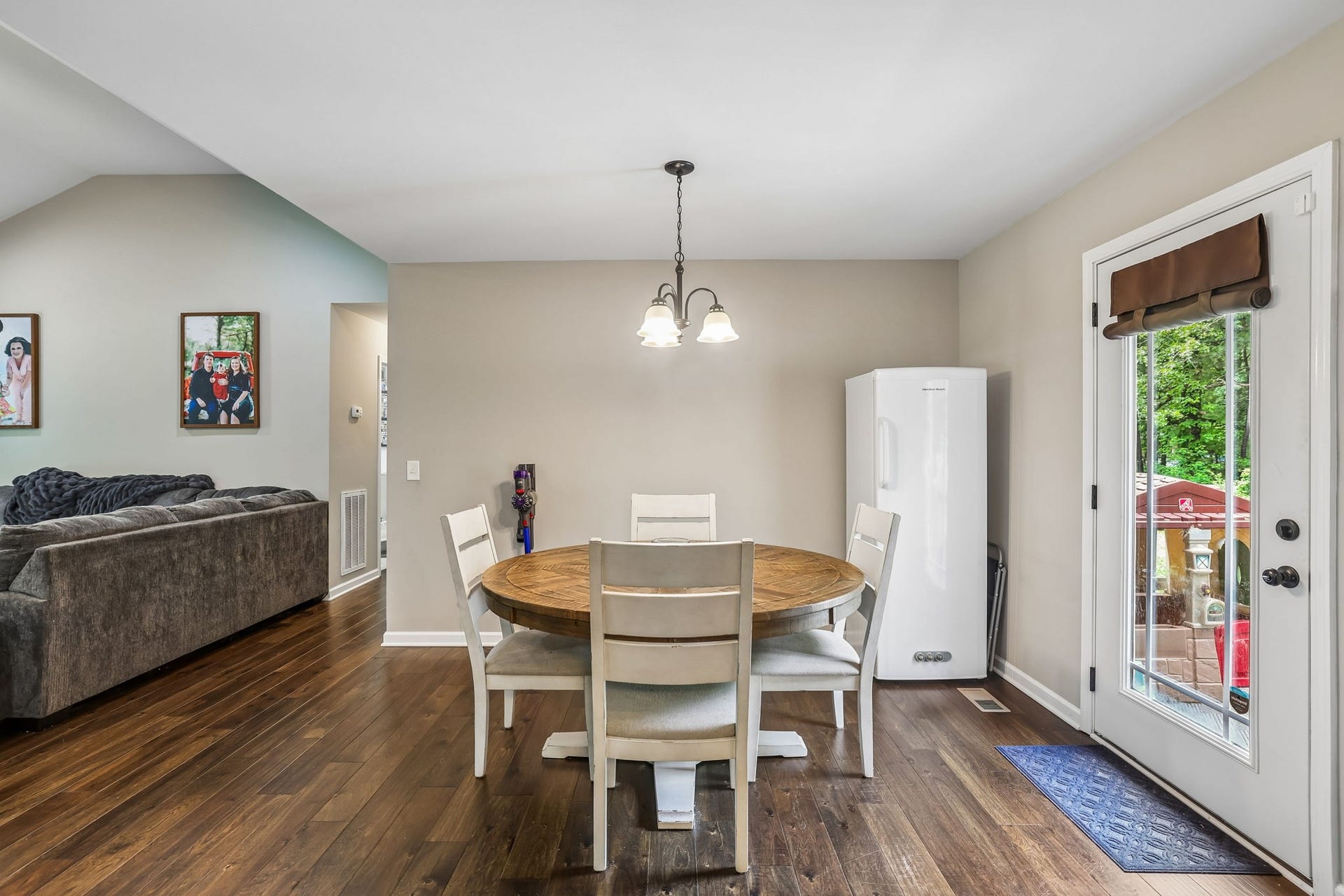 1546 S Spring St, Manchester, TN 37355 1546 S Spring St, Manchester, TN 37355