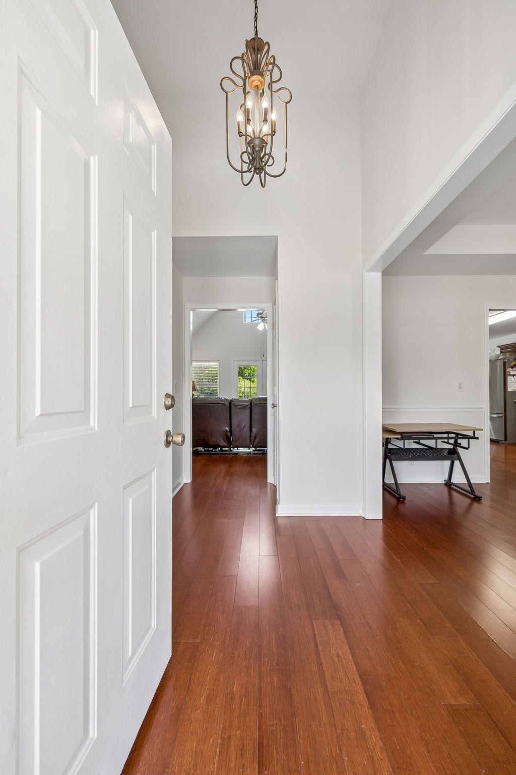 120 Callaway Ct, Murfreesboro, TN 37127 Lovely foyer to welcome your guests! 120 Callaway Court, Murfreesboro, TN 37127