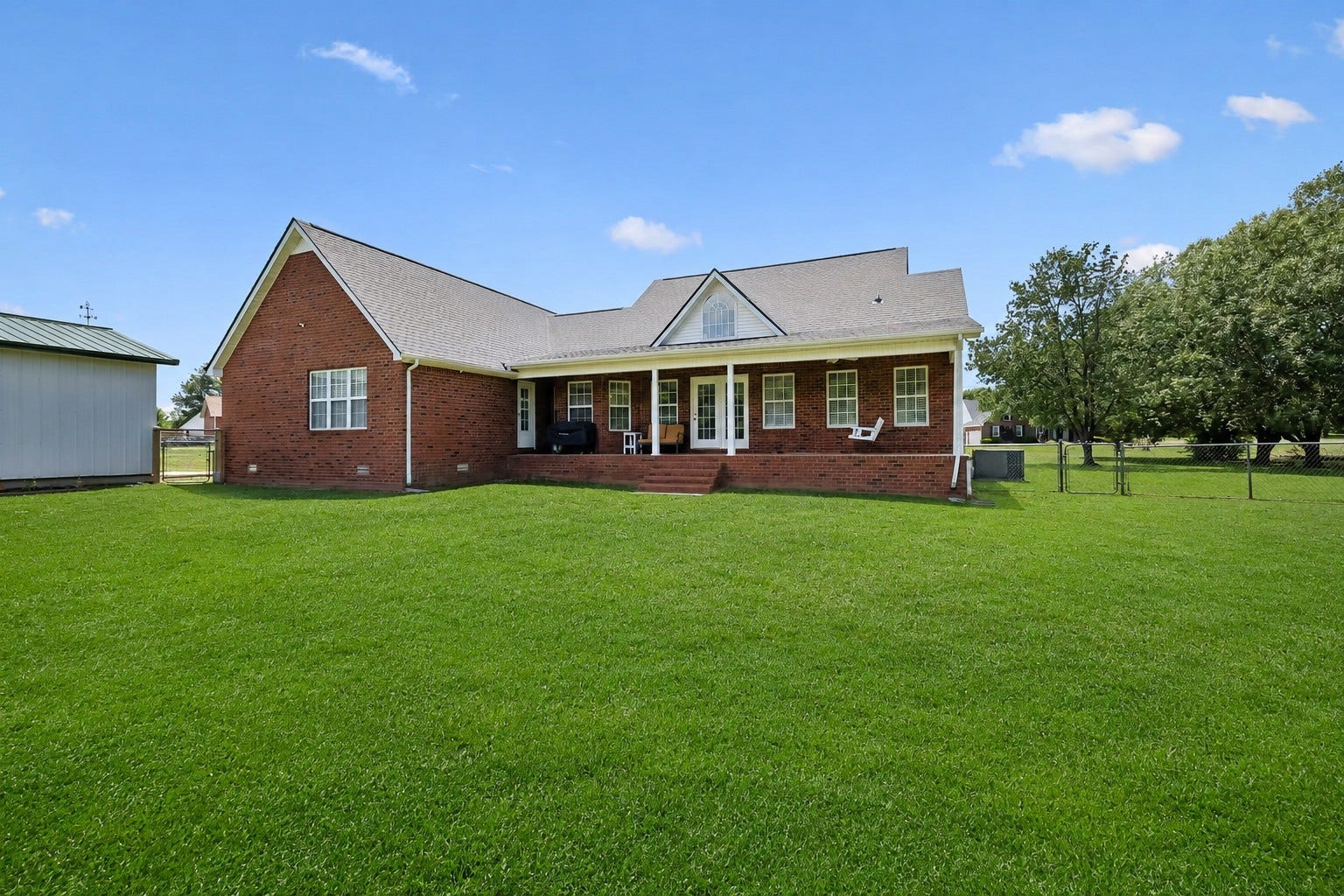 120 Callaway Ct, Murfreesboro, TN 37127 An acre lot to enjoy from your oversized front or back covered porches! 120 Callaway Court, Murfreesboro, TN 37127