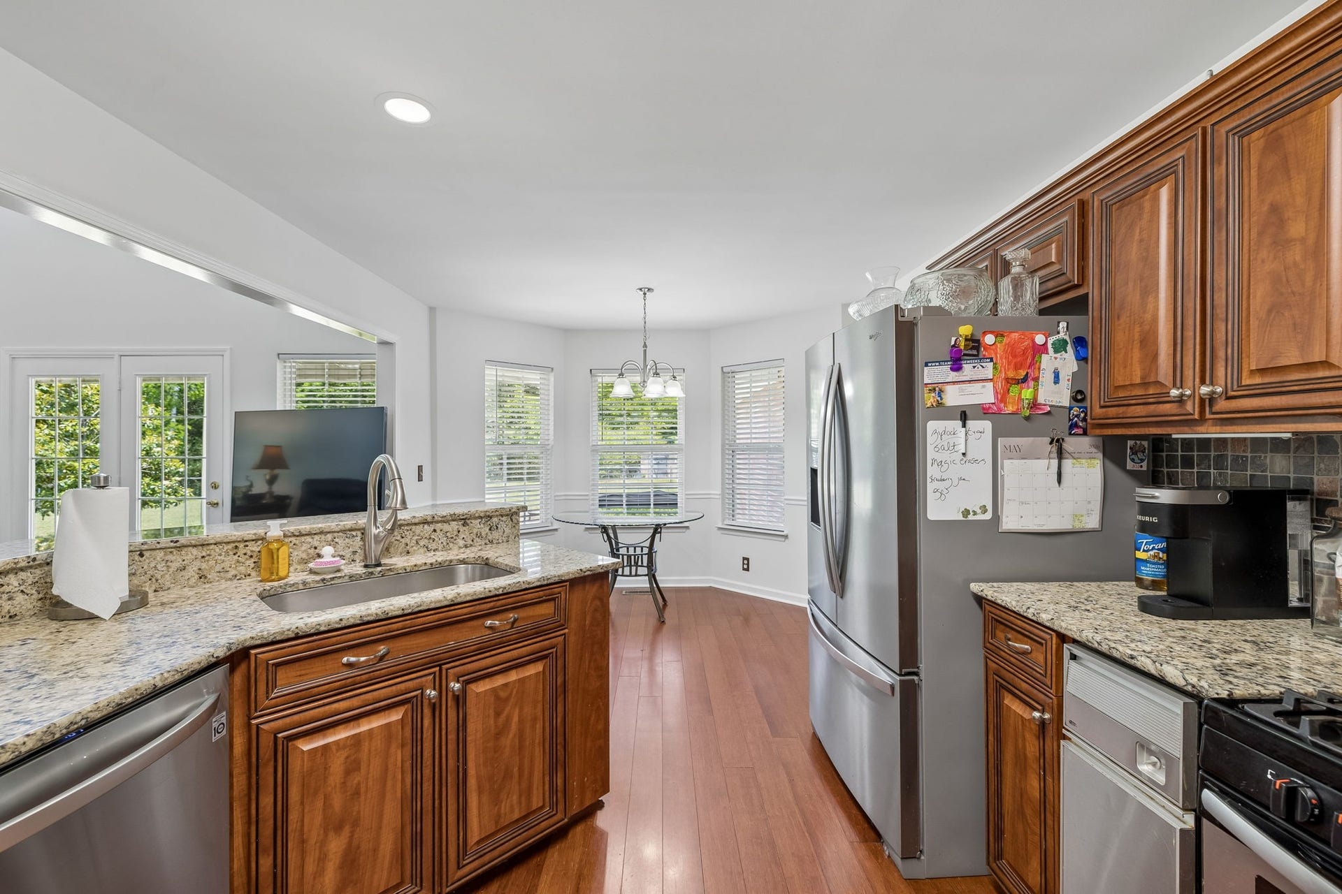 120 Callaway Ct, Murfreesboro, TN 37127 All appliances remain including the side-by-side refrigerator! 120 Callaway Court, Murfreesboro, TN 37127