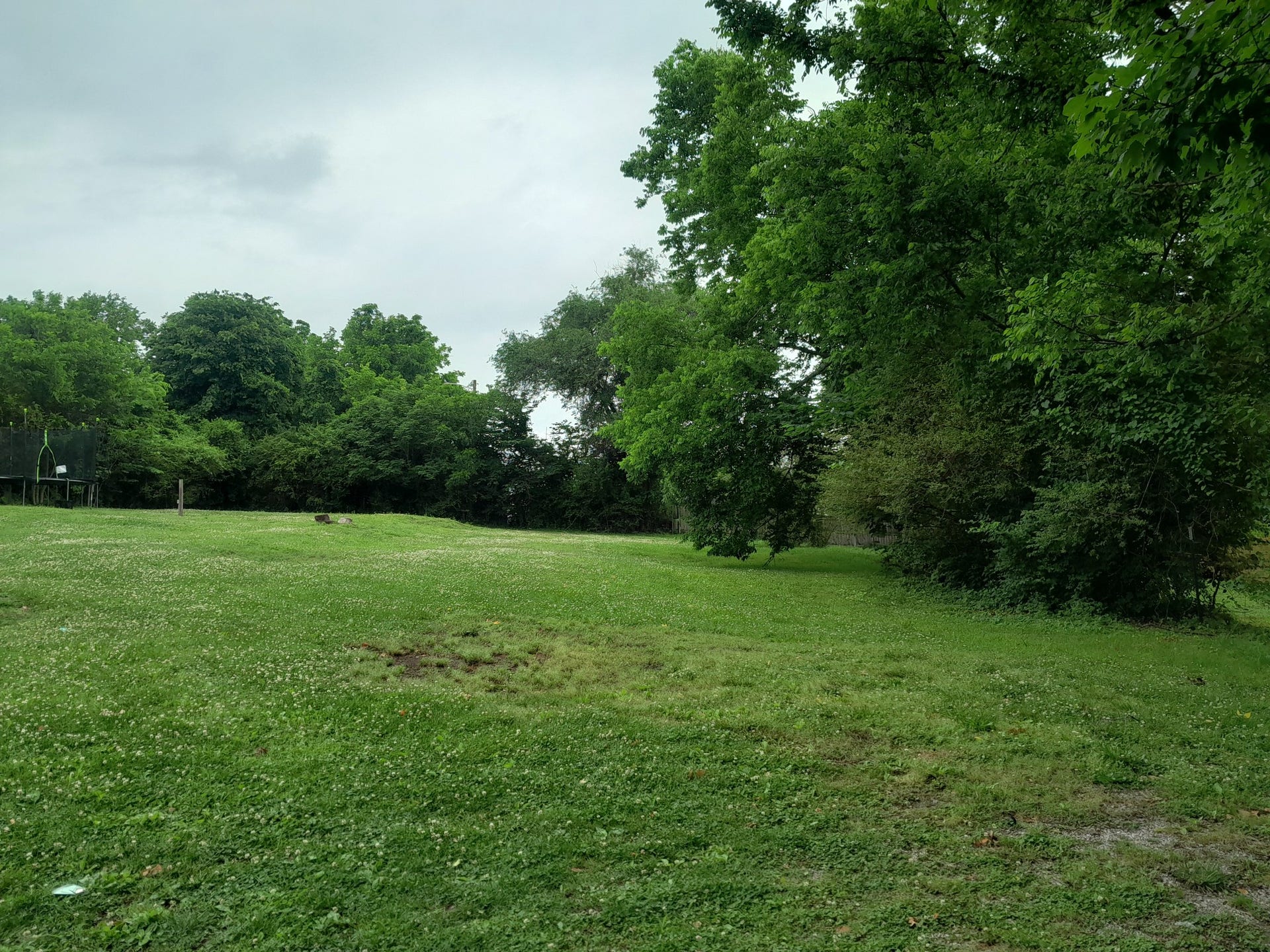 322 W 14th St, Columbia, TN 38401 322 W 14th St, Columbia, TN 38401