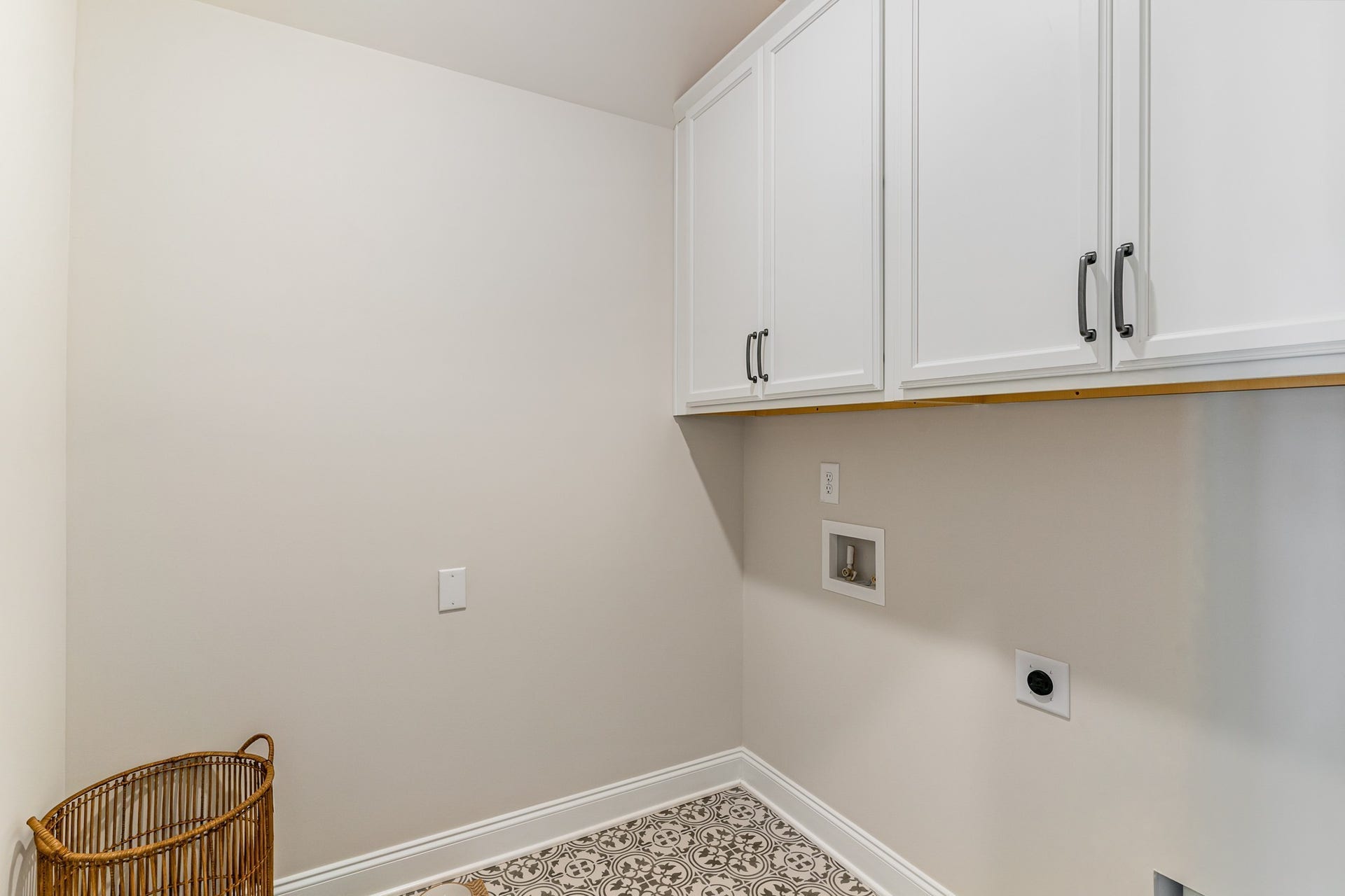 2317 Audubon Ln, Murfreesboro, TN 37128 2317 Audubon Ln, Murfreesboro, TN 37128