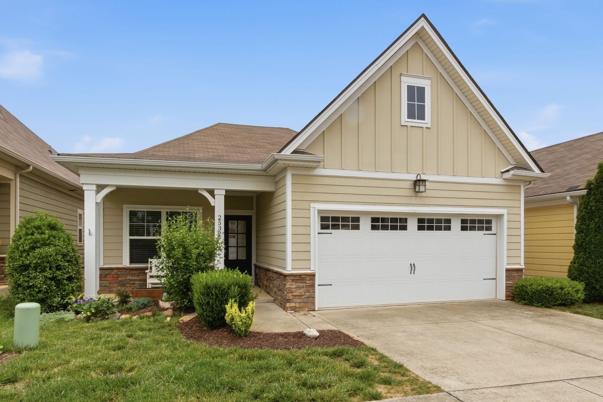 2532 Hanover Dr, Columbia, TN 38401 2532 Hanover Dr, Columbia, TN 38401