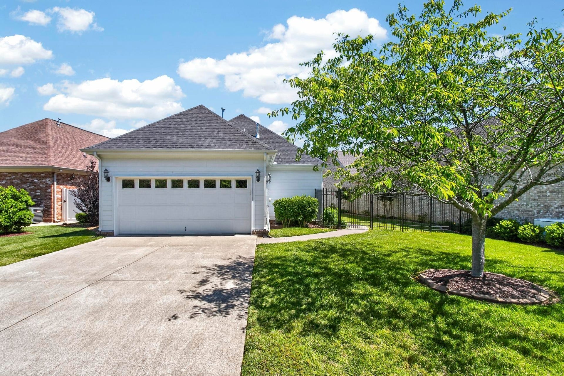 1262 Charleston Blvd, Murfreesboro, TN 37130 1262 Charleston Blvd, Murfreesboro, TN 37130