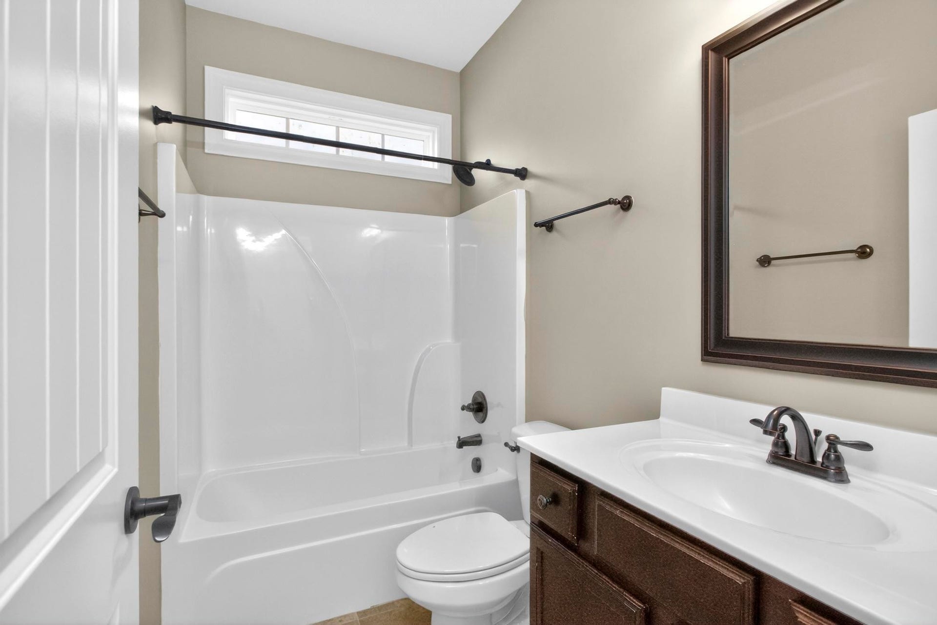 1262 Charleston Blvd, Murfreesboro, TN 37130 1262 Charleston Blvd, Murfreesboro, TN 37130