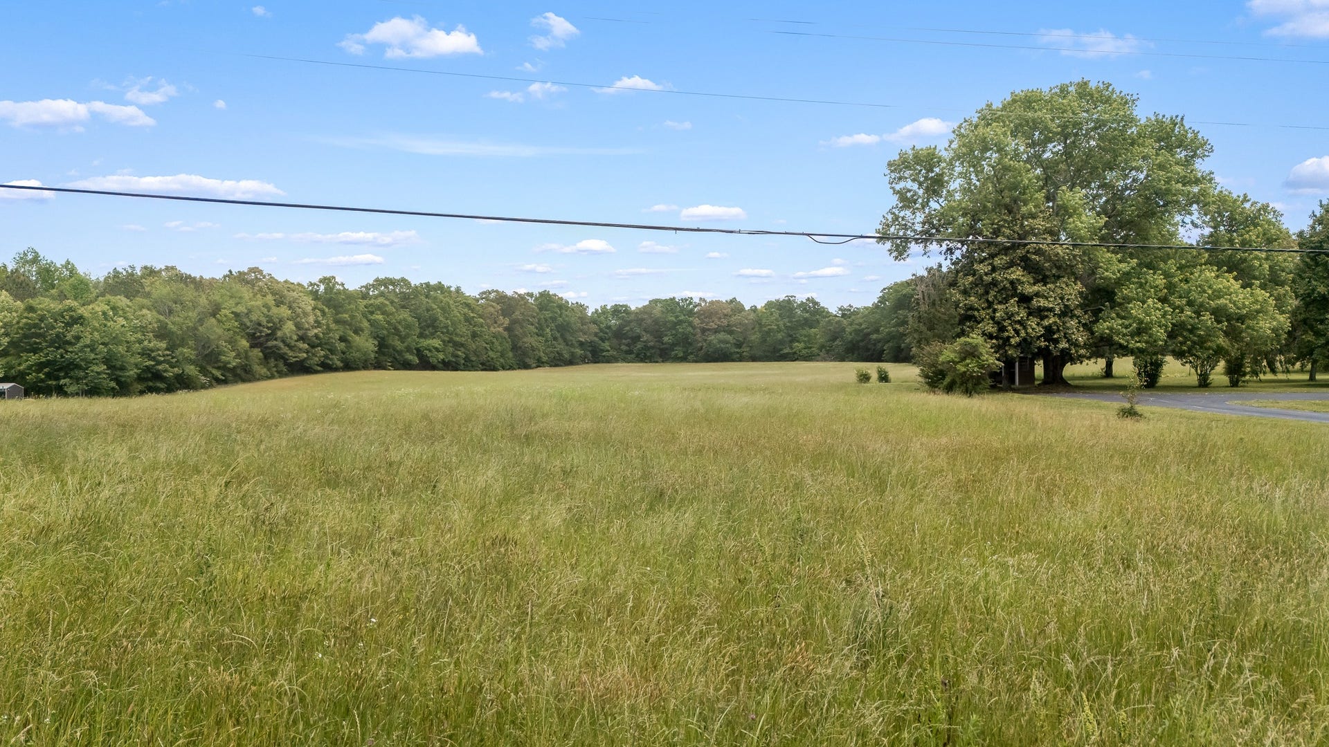 369 Brandontown Rd, Manchester, TN 37355 369 Brandontown Rd, Manchester, TN 37355