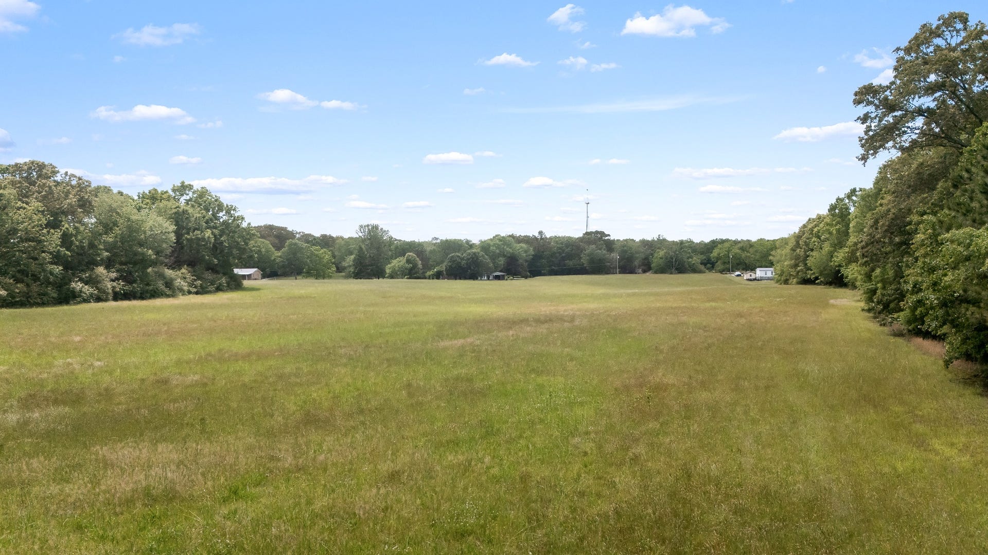 369 Brandontown Rd, Manchester, TN 37355 369 Brandontown Rd, Manchester, TN 37355