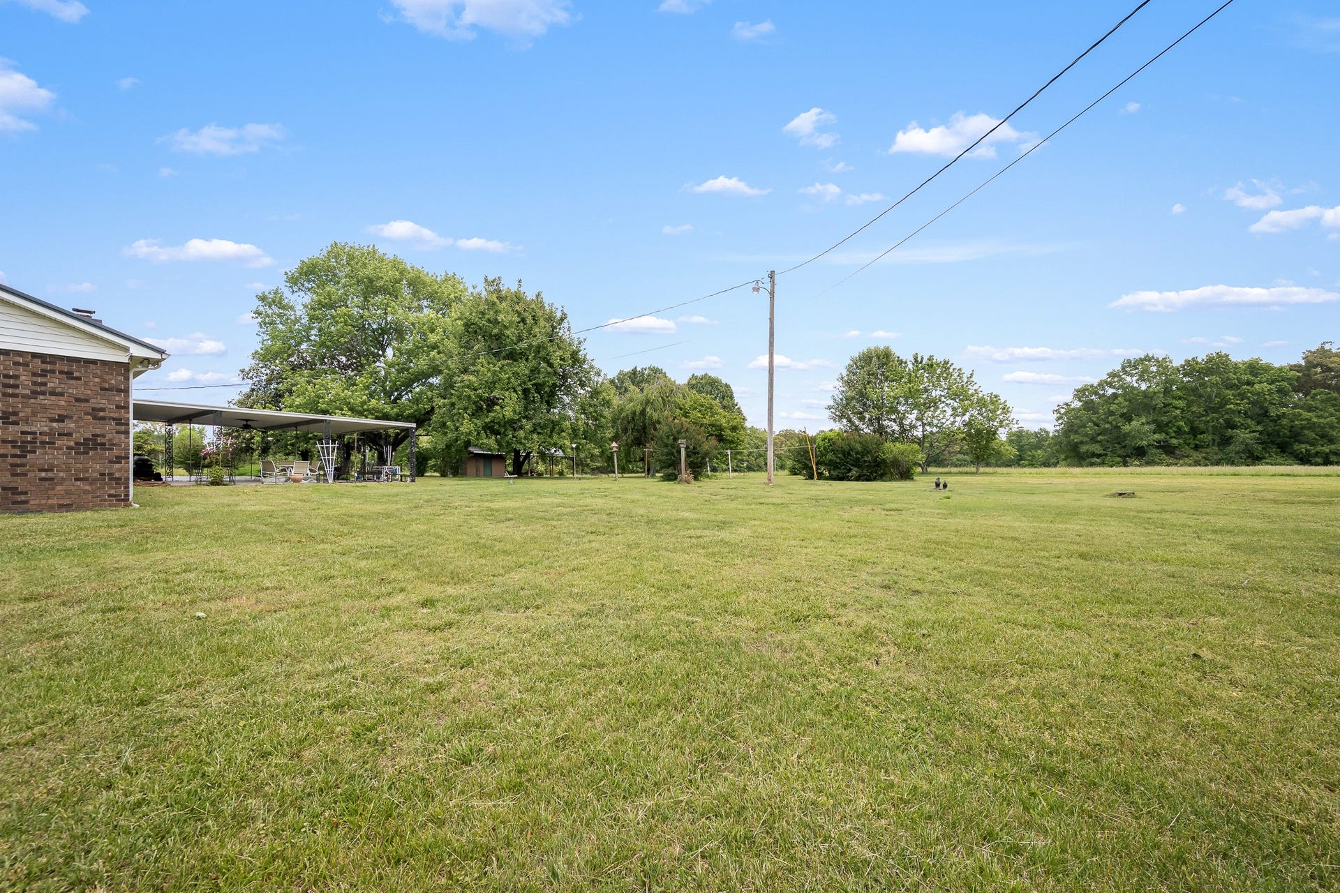369 Brandontown Rd, Manchester, TN 37355 369 Brandontown Rd, Manchester, TN 37355