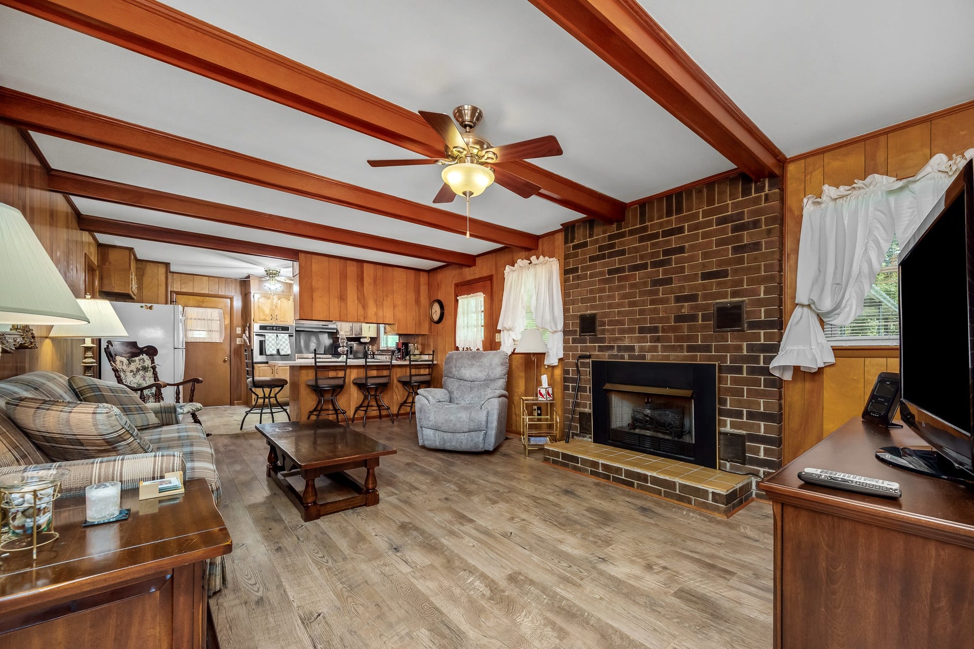 369 Brandontown Rd, Manchester, TN 37355 369 Brandontown Rd, Manchester, TN 37355