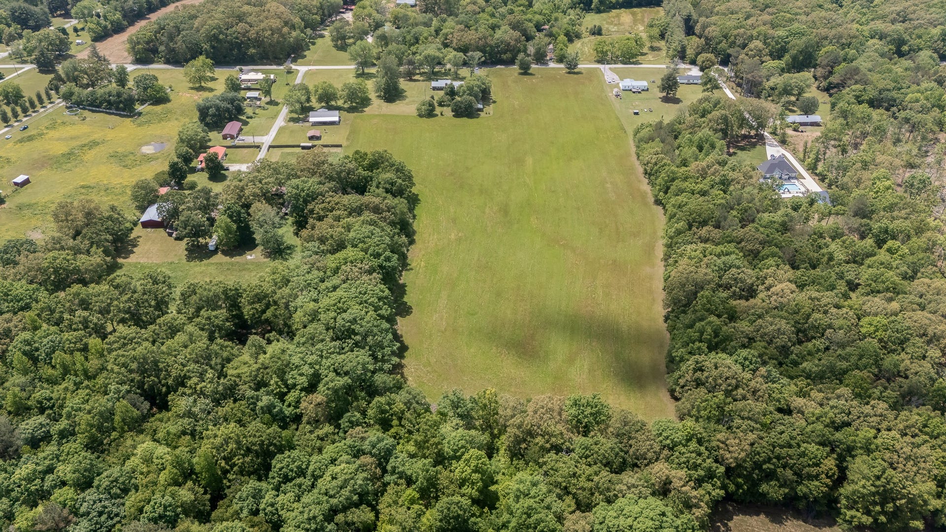 369 Brandontown Rd, Manchester, TN 37355 369 Brandontown Rd, Manchester, TN 37355