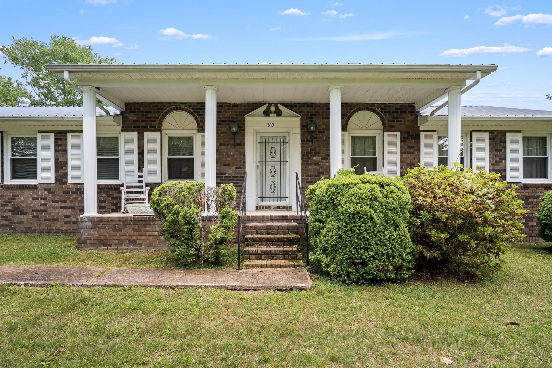 369 Brandontown Rd, Manchester, TN 37355 369 Brandontown Rd, Manchester, TN 37355