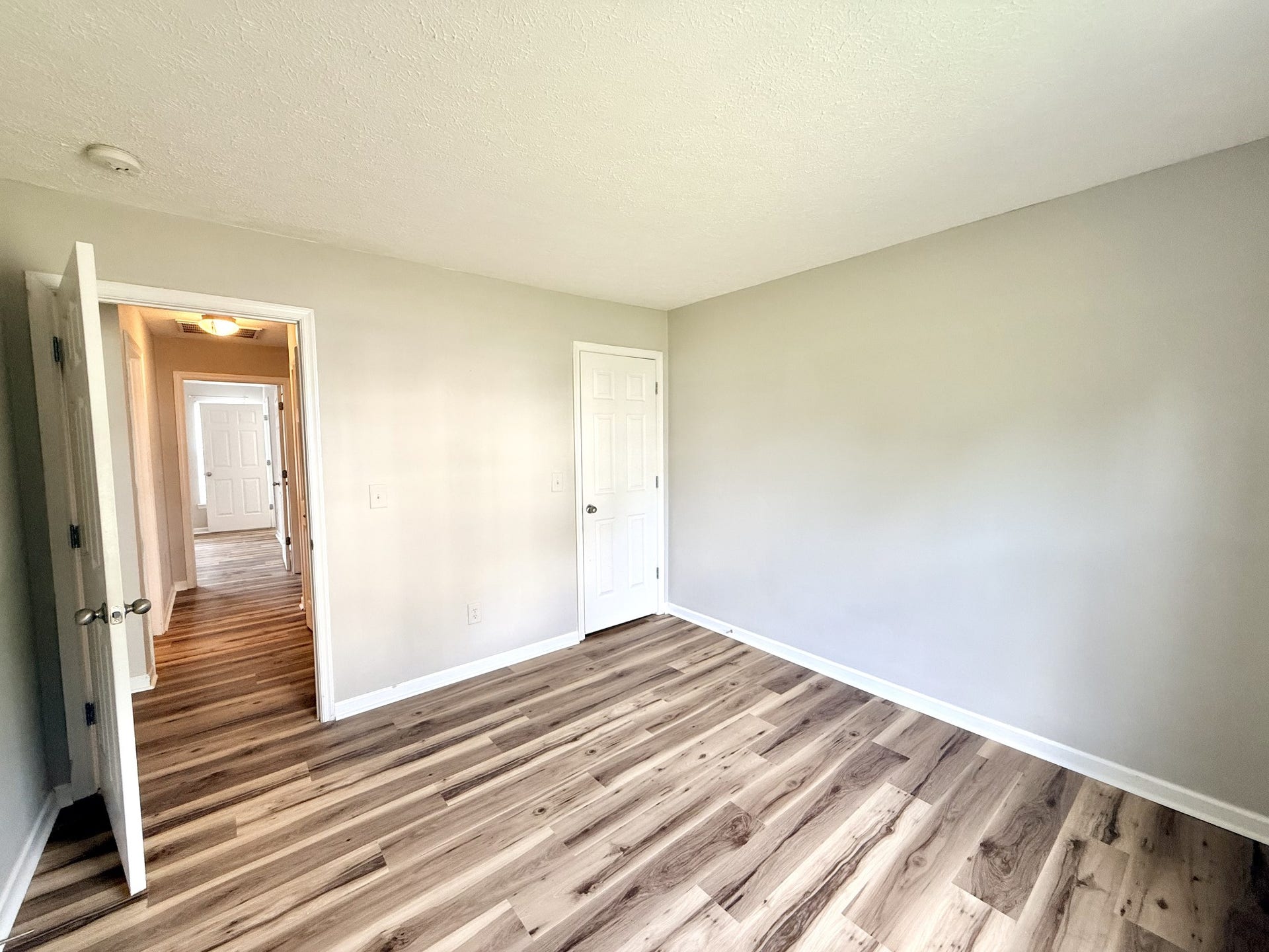 7277 Charlotte, #105, Nashville, TN 37209 7277 Charlotte, #105, Nashville, TN 37209