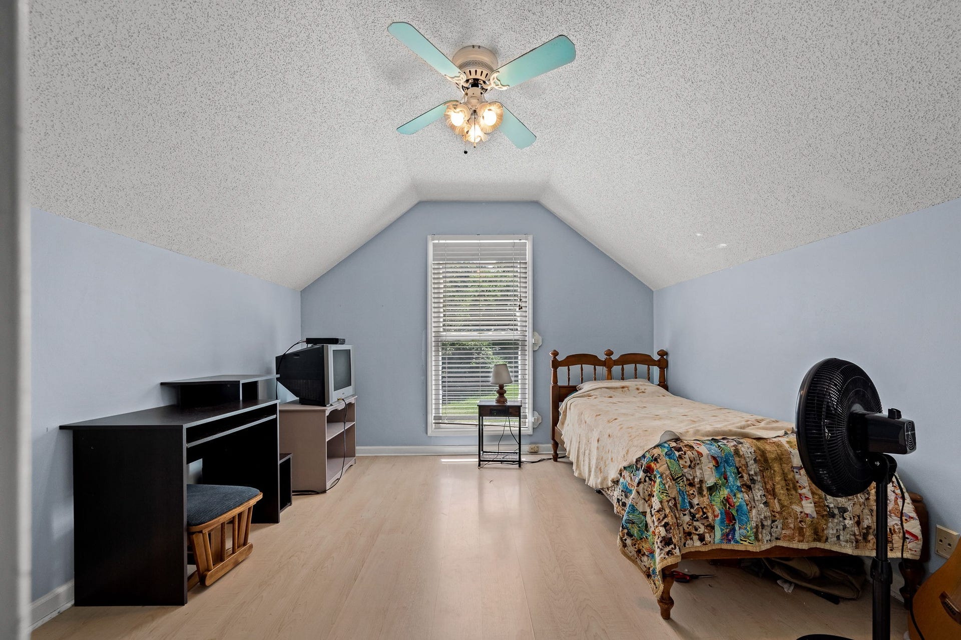 134 Keenan Ln, Shelbyville, TN 37160 134 Keenan Ln, Shelbyville, TN 37160