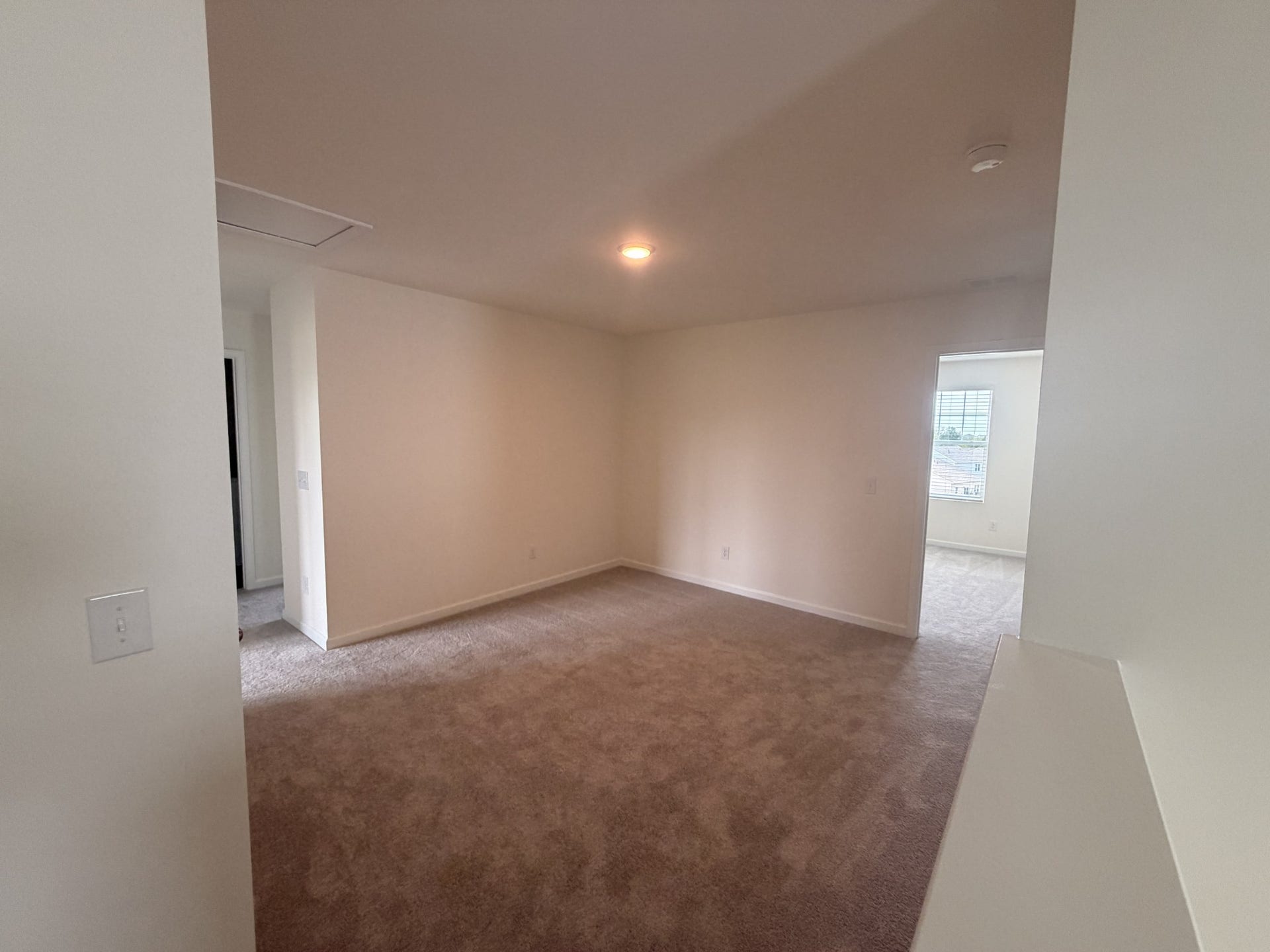 3226 Barrel Oak Pass, Columbia, TN 38401