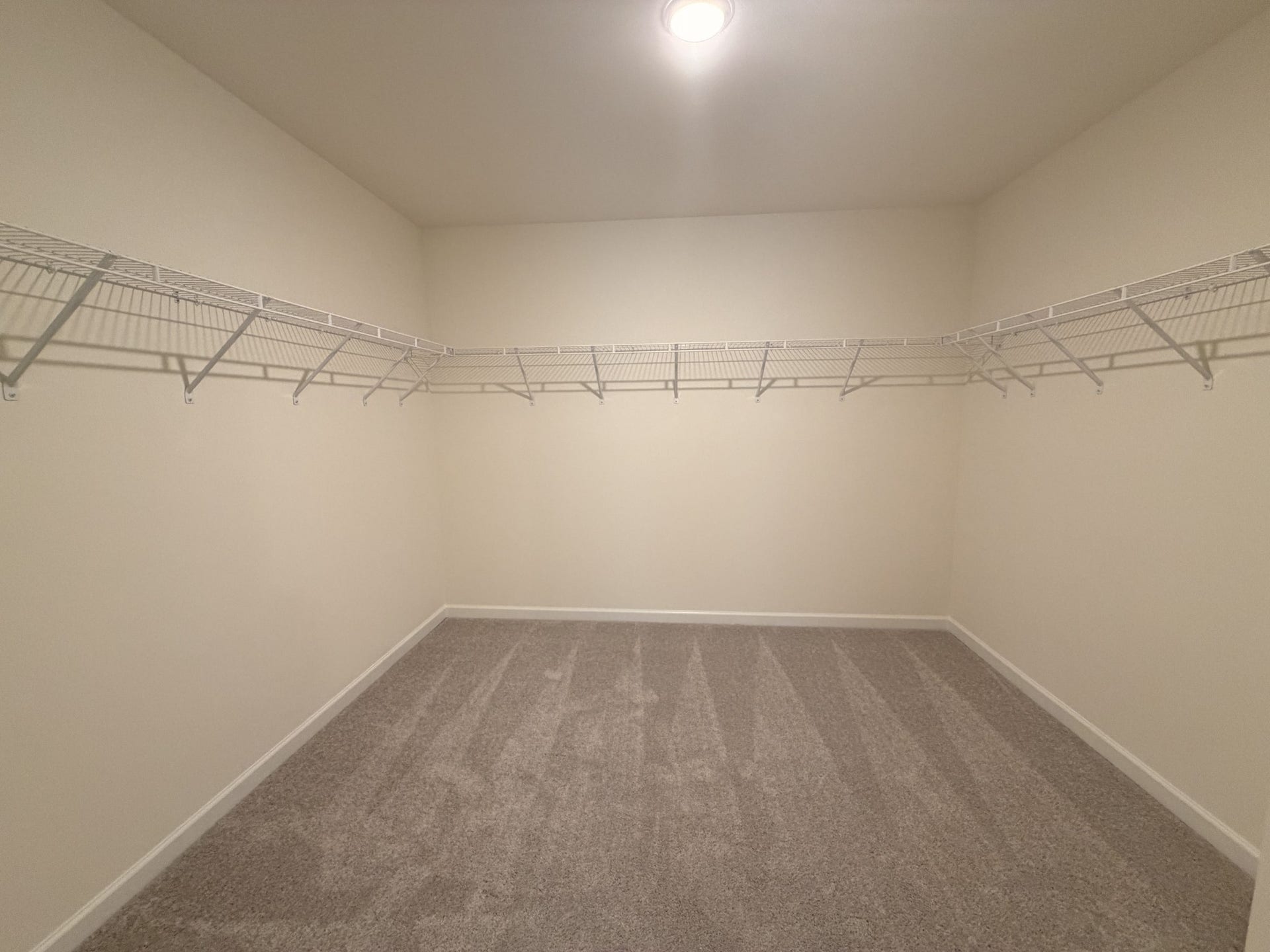 3226 Barrel Oak Pass, Columbia, TN 38401