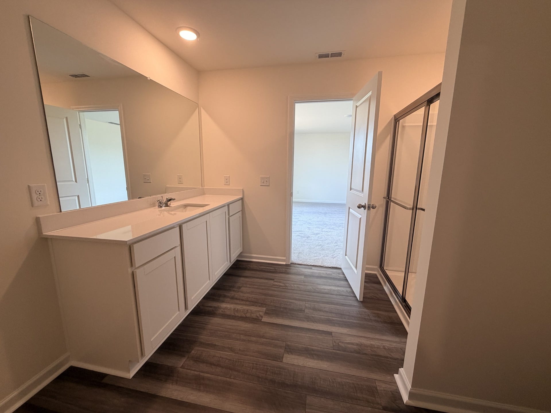3226 Barrel Oak Pass, Columbia, TN 38401