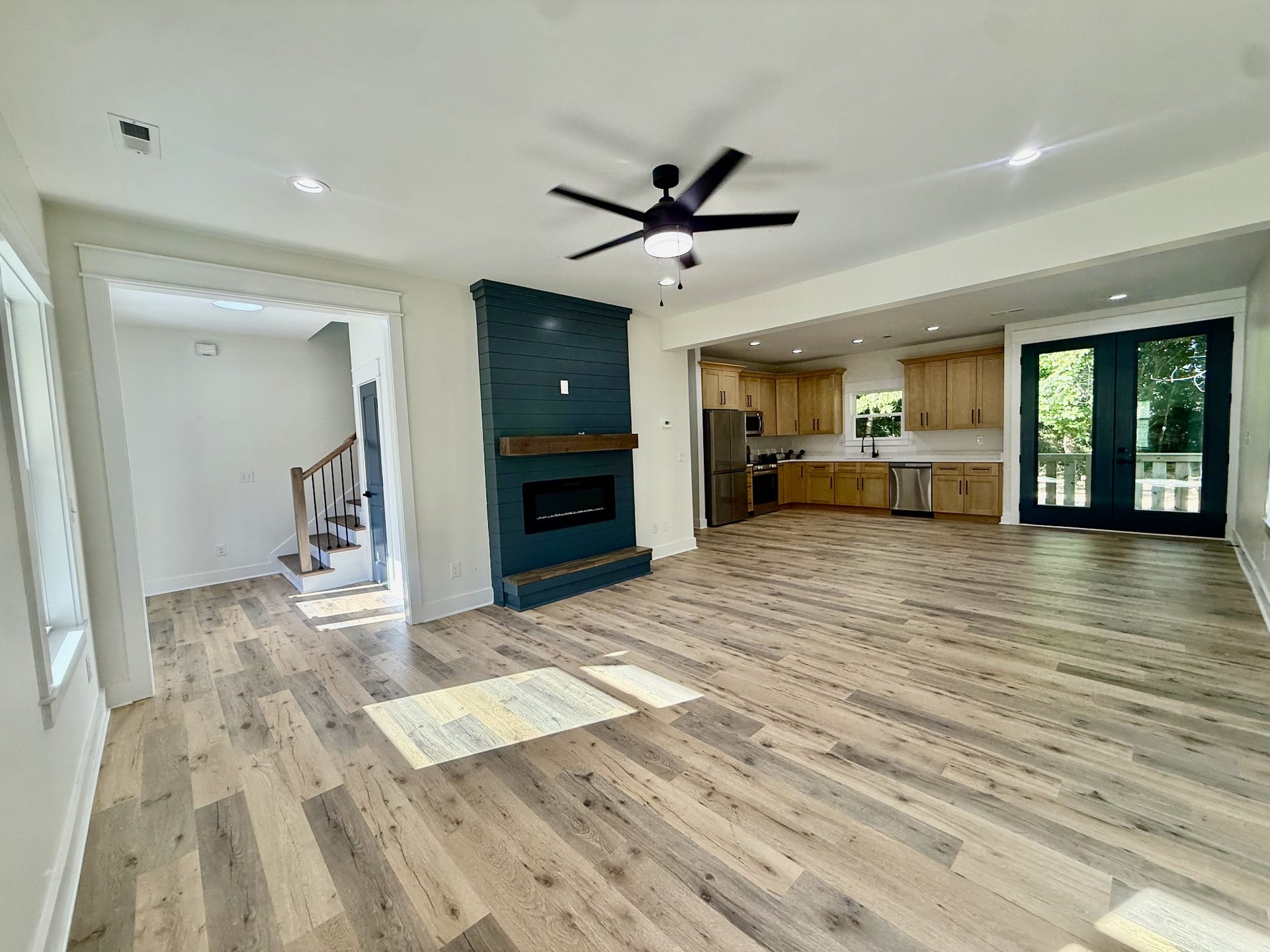 355 Summitville, Manchester, TN 37355
