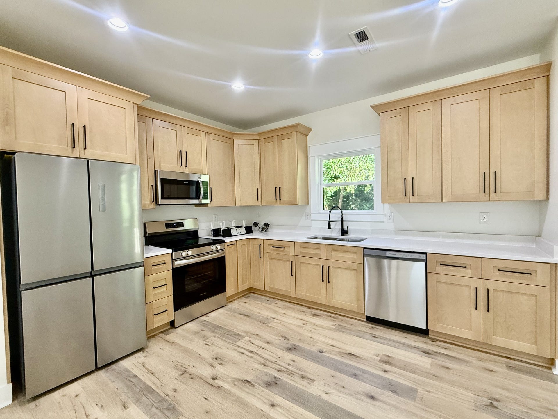 355 Summitville, Manchester, TN 37355