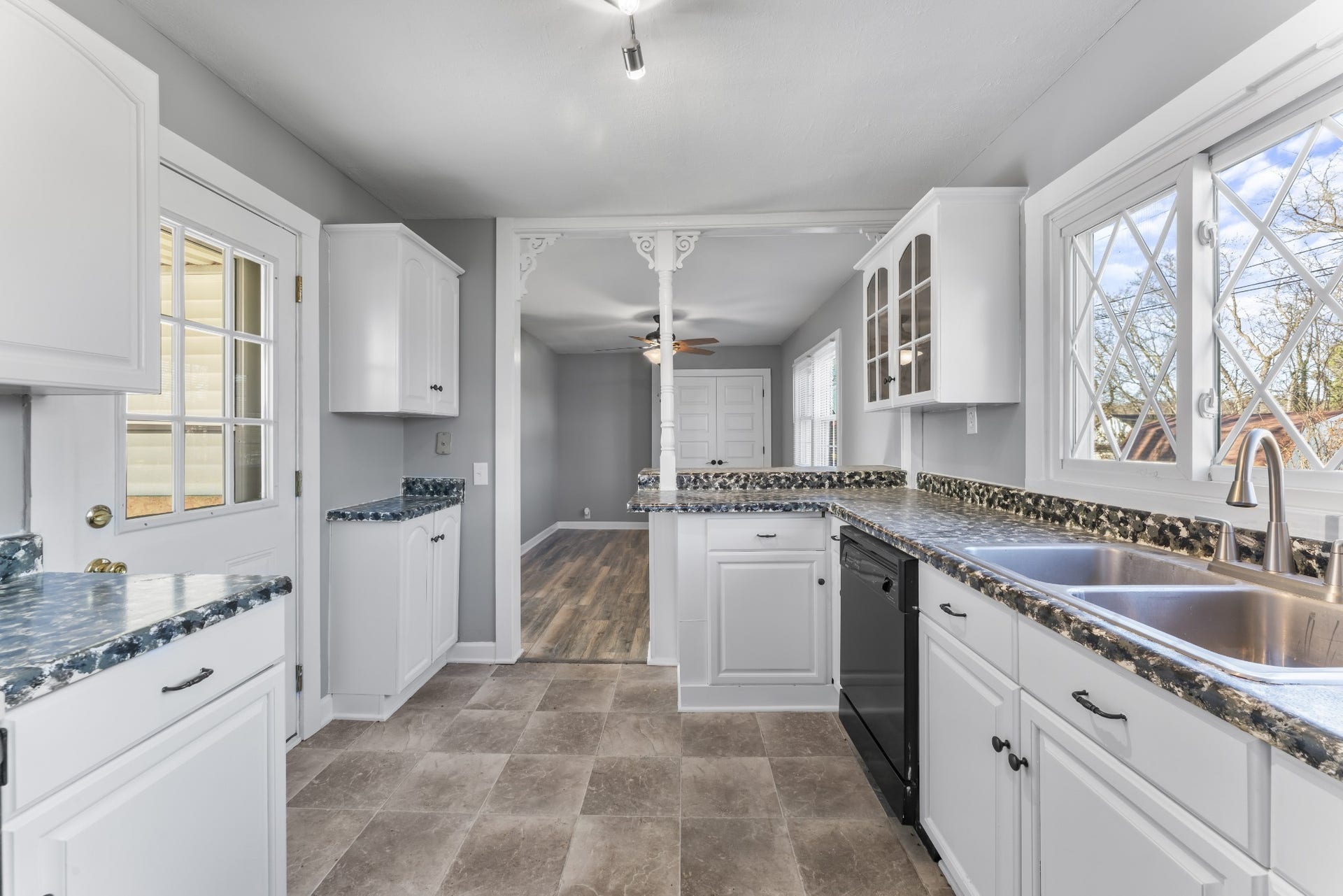 922 Trail St, Woodbury, TN 37190