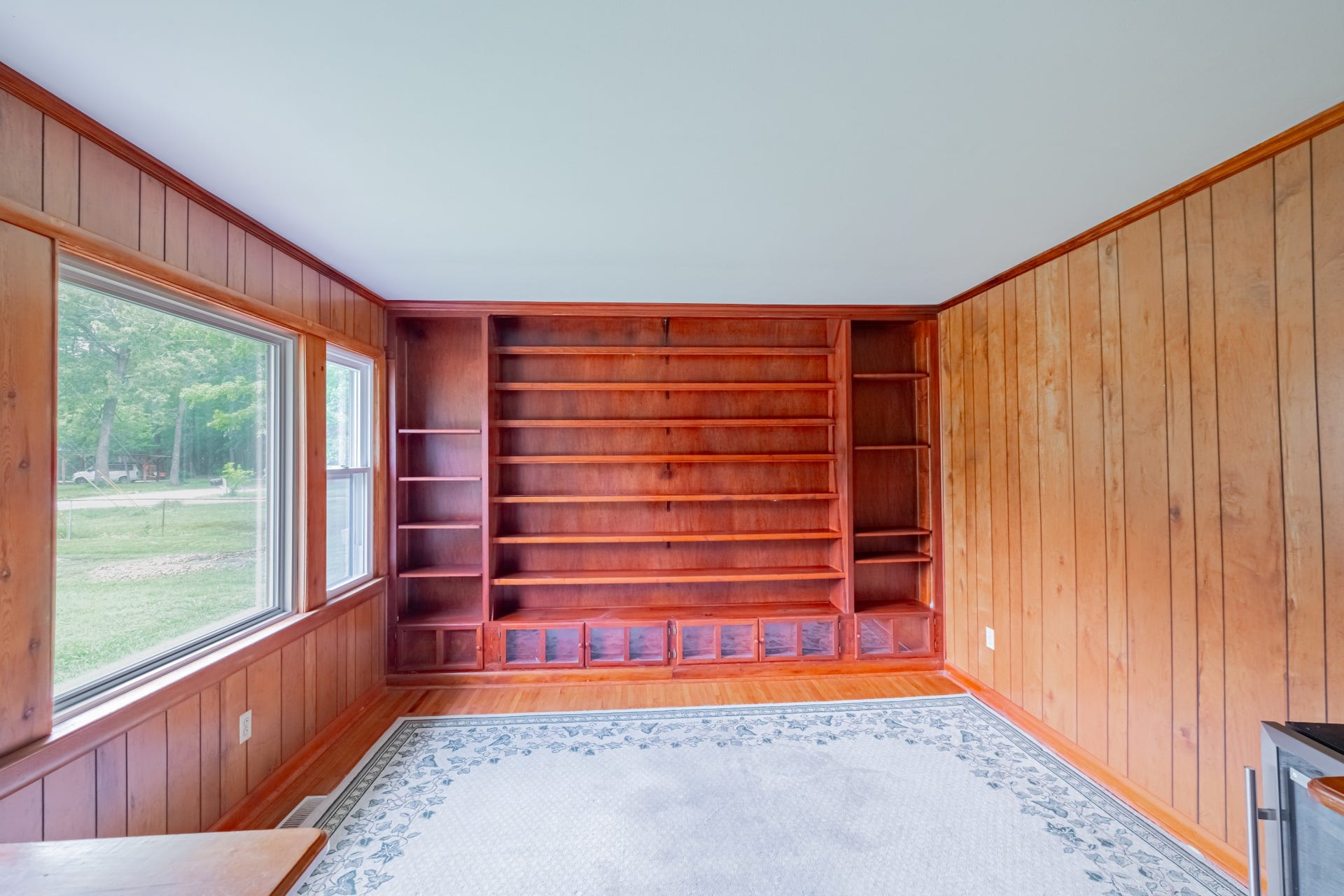472 Willow Oak Rd, Manchester, TN 37355 472 Willow Oak Rd, Manchester, TN 37355