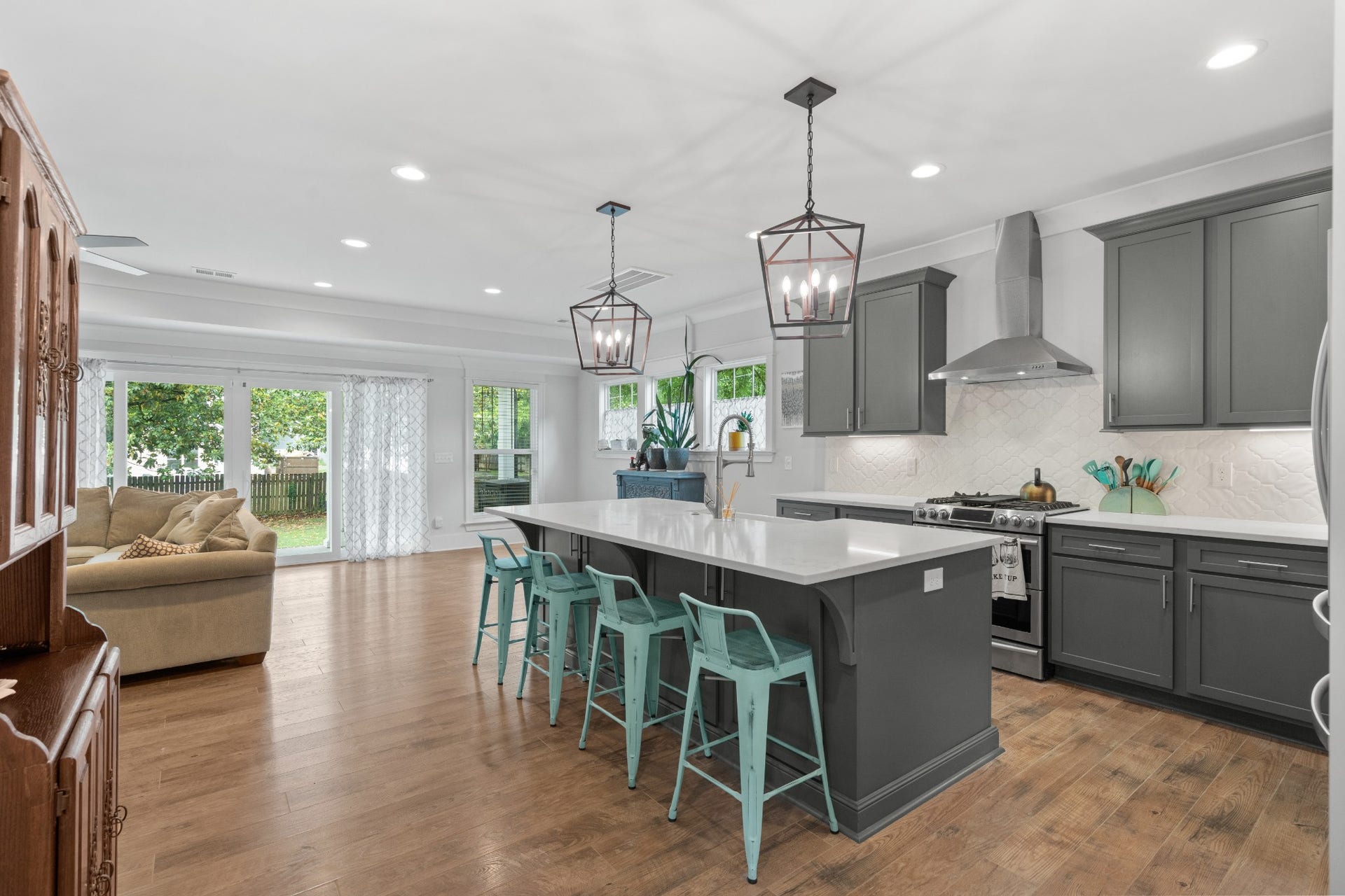 202 Richardson Ave, Murfreesboro, TN 37130 202 Richardson Ave, Murfreesboro, TN 37130
