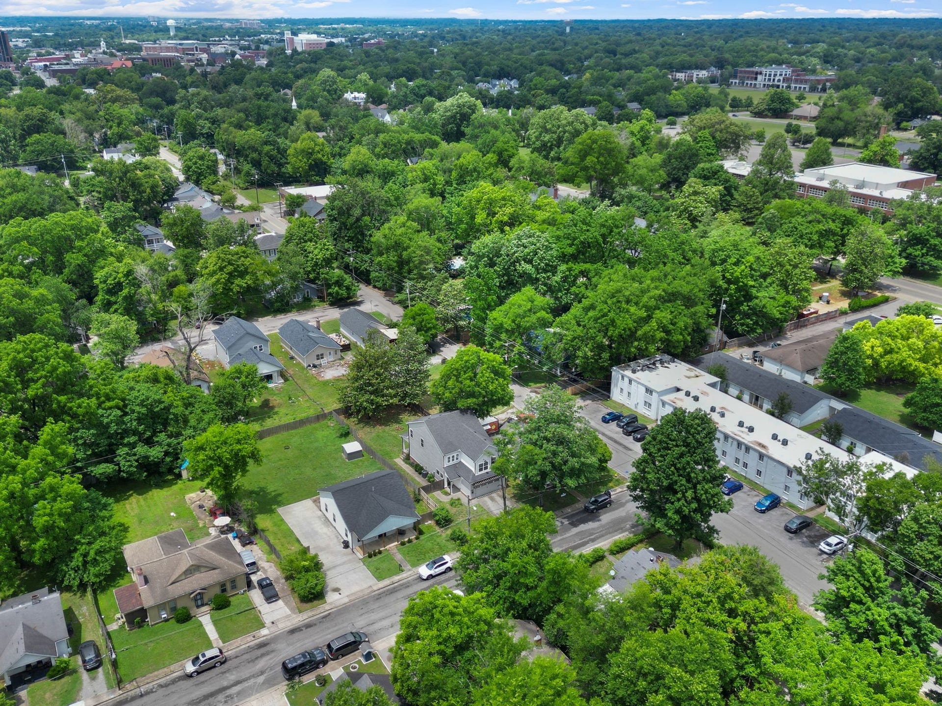 202 Richardson Ave, Murfreesboro, TN 37130 202 Richardson Ave, Murfreesboro, TN 37130