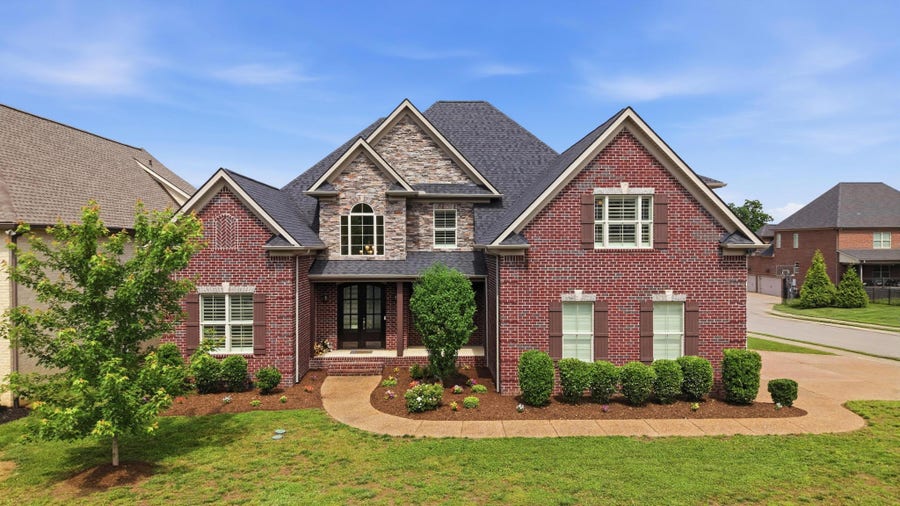 Property photo for 6000 Wallaby Ct, Spring Hill, TN