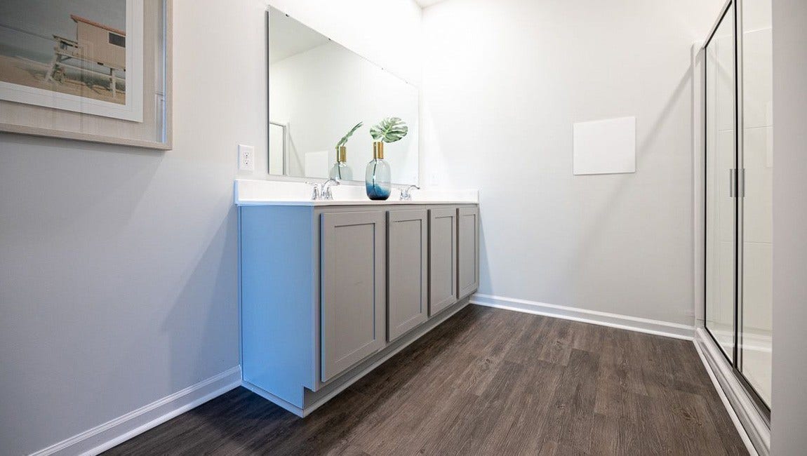1744 Savannah Pass, Lewisburg, TN 37091 Ceiling fan not included or blinds.
Home Similar but not the same