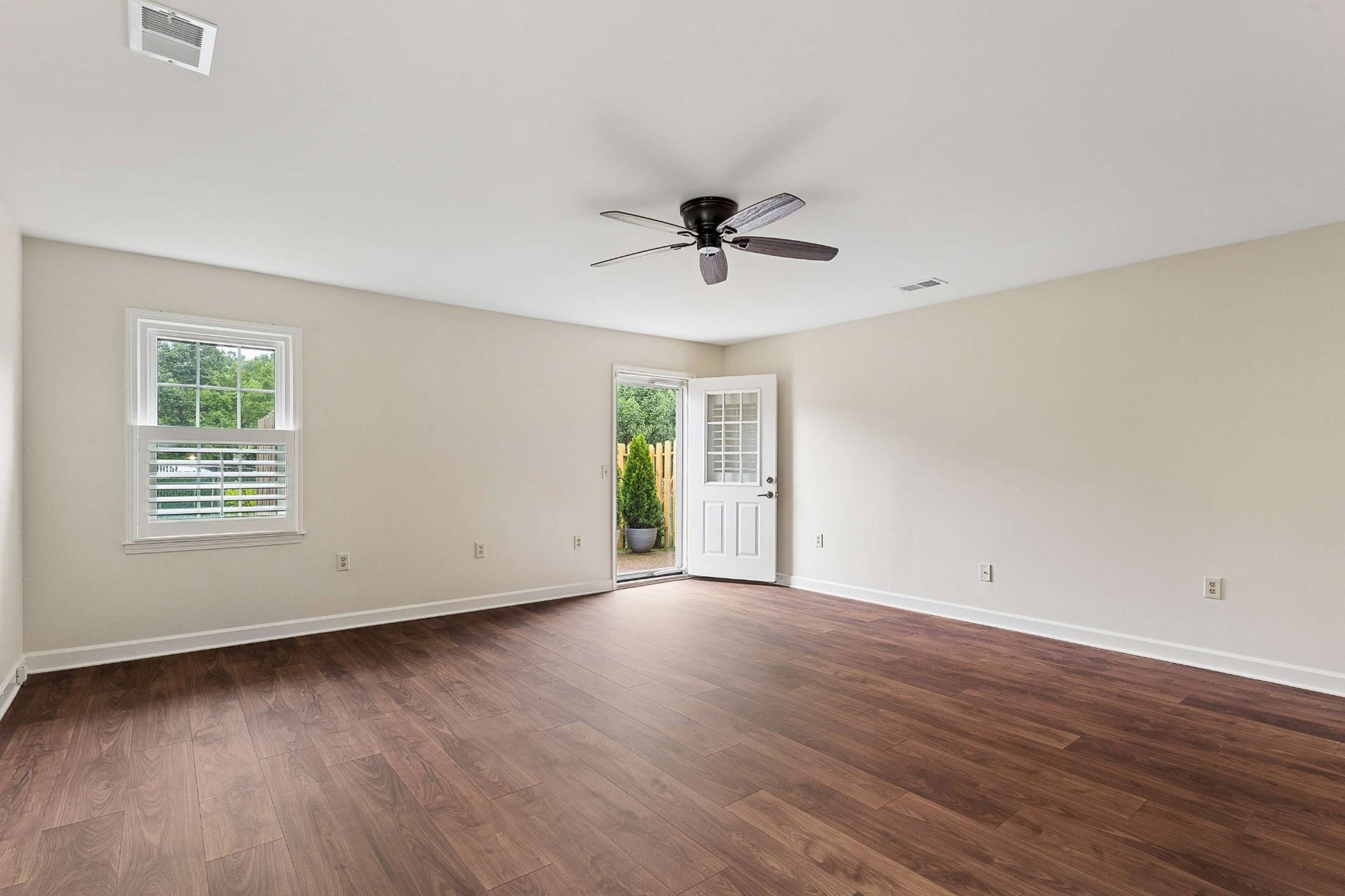 814 Marquette Dr, Nashville, TN 37205