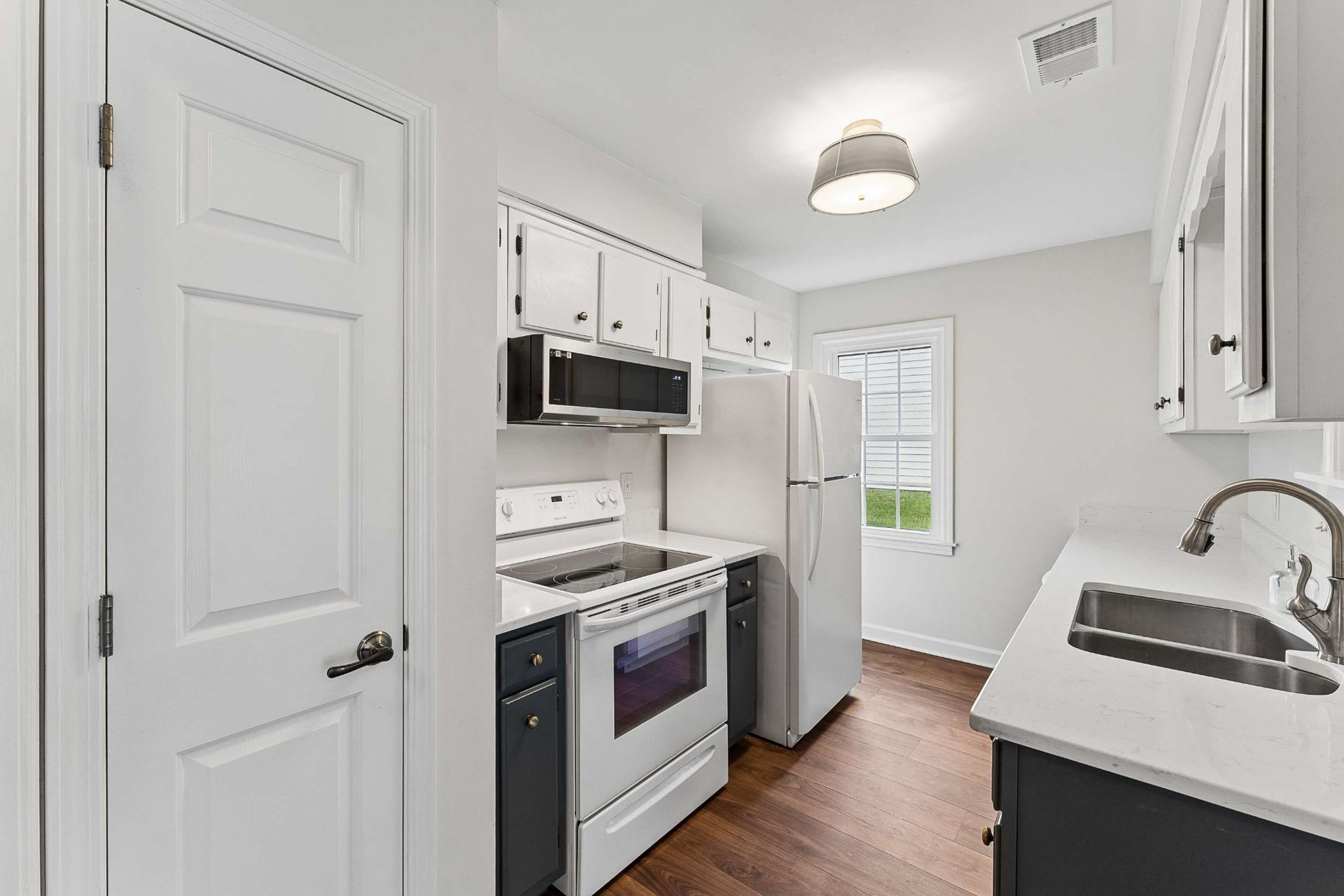 814 Marquette Dr, Nashville, TN 37205