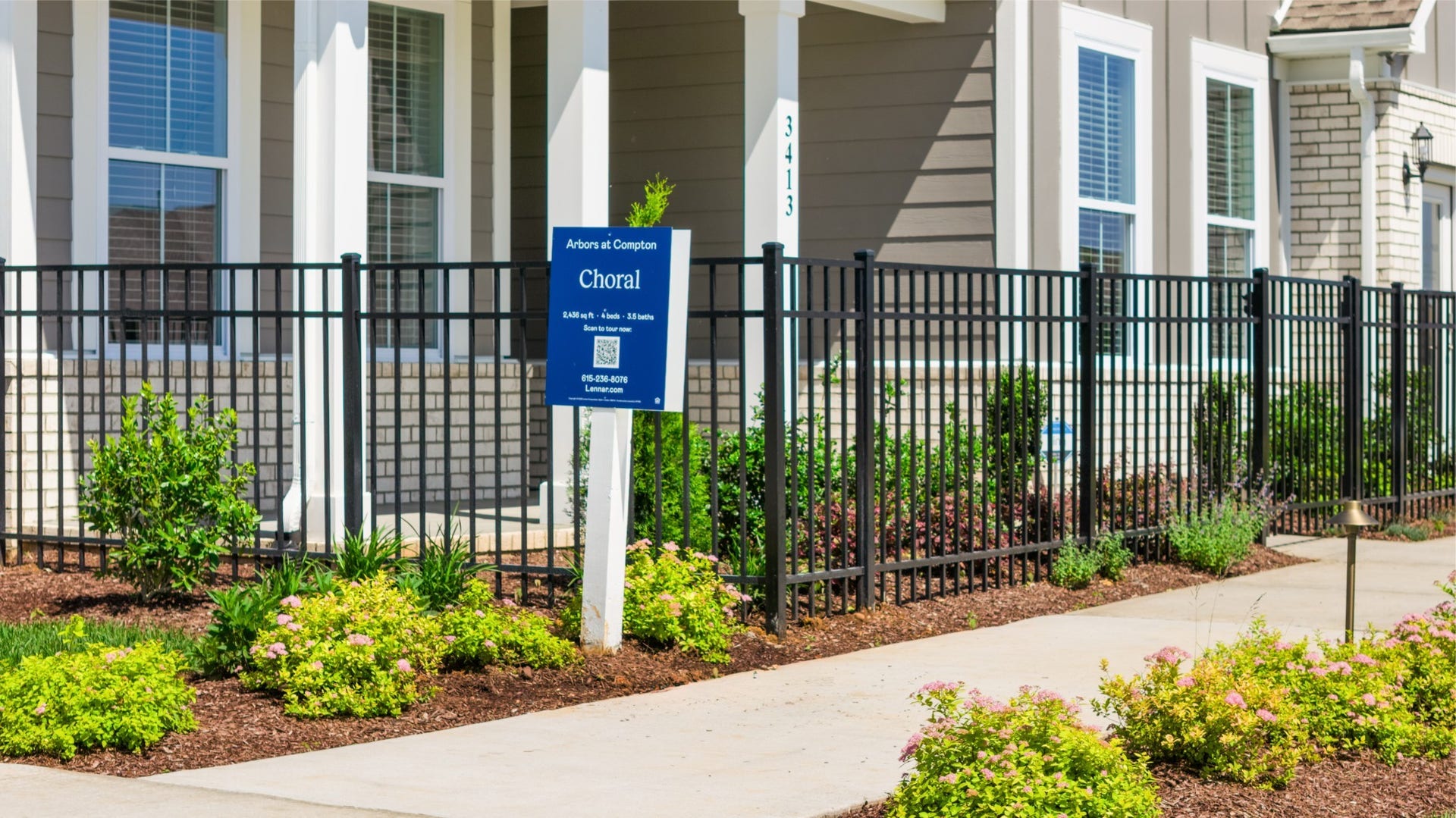 1228 Essem Drive, Murfreesboro, TN 37130 1228 Essem Drive, Murfreesboro, TN 37130