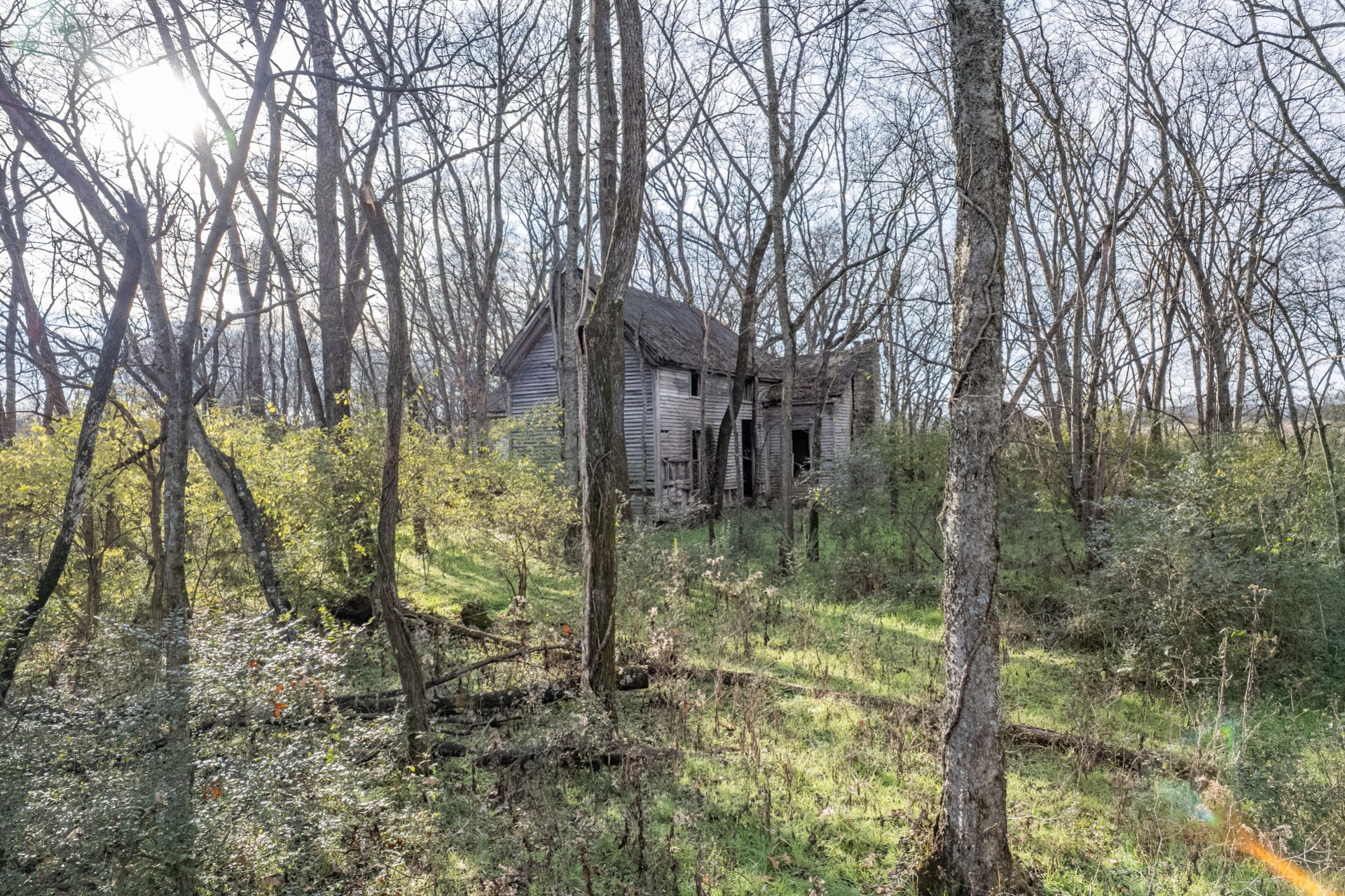 815 S Cross Bridges Rd, Mount Pleasant, TN 38474