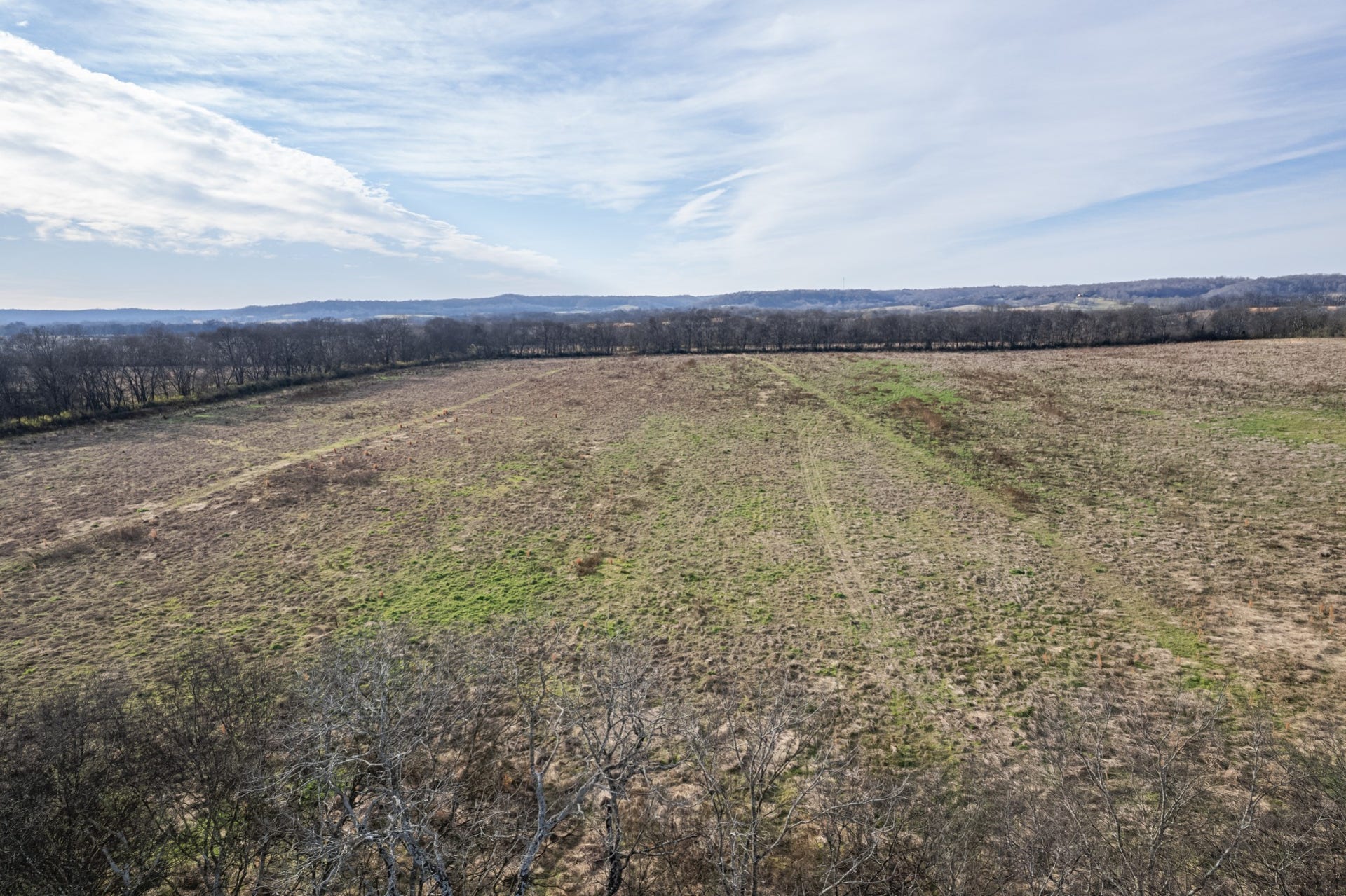 815 S Cross Bridges Rd, Mount Pleasant, TN 38474