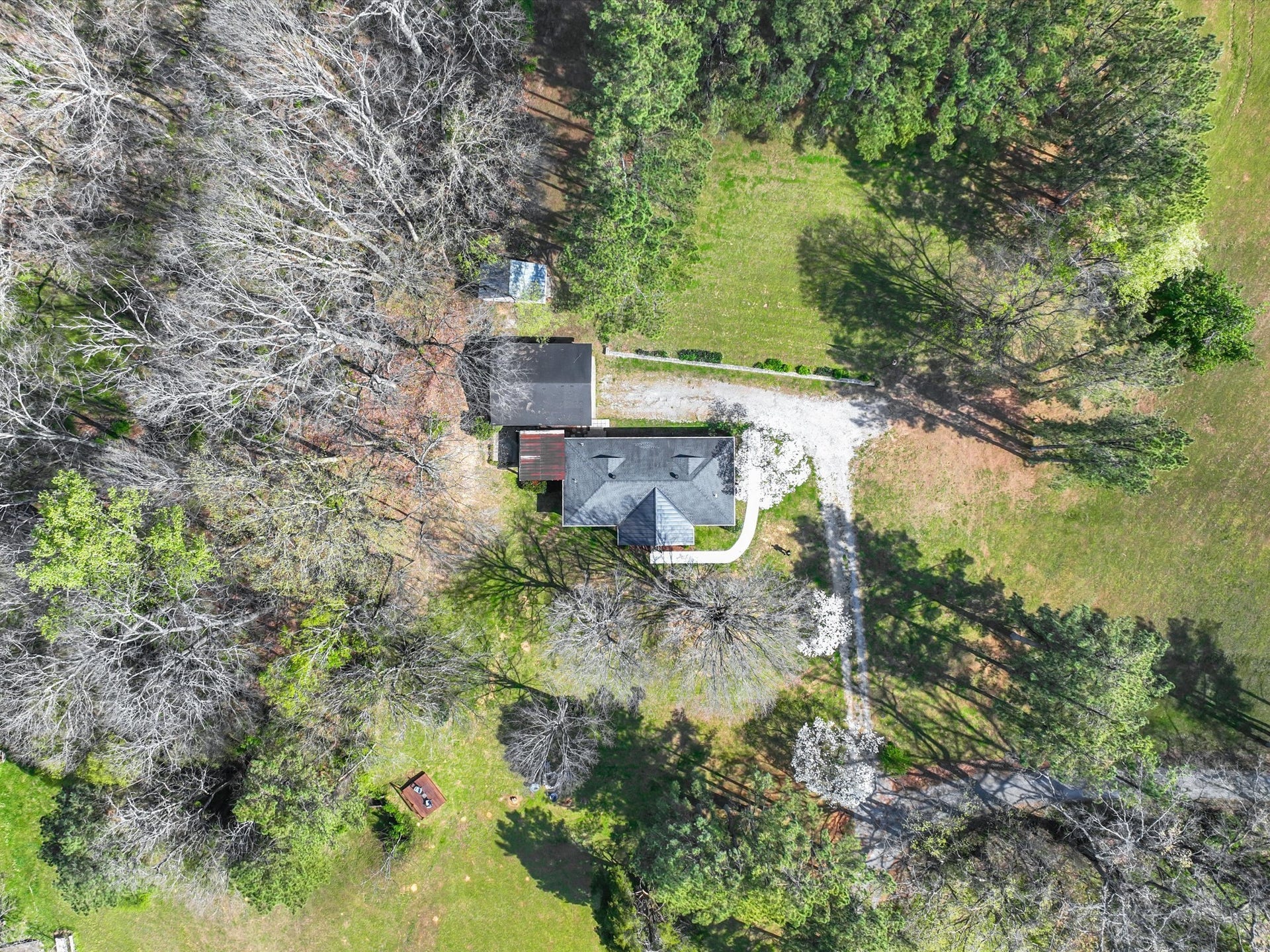 1454 Johnson Rd, Lewisburg, TN 37091