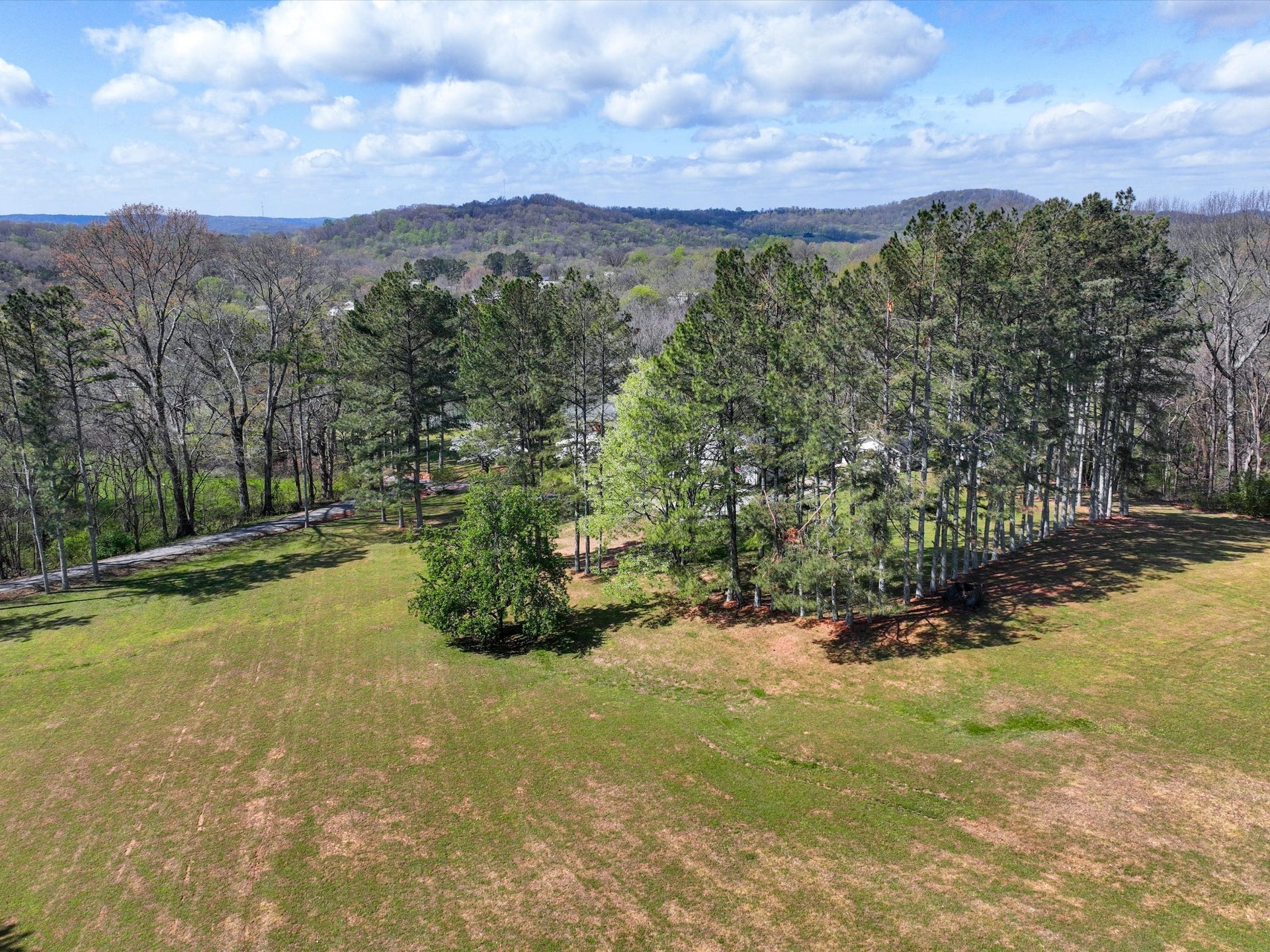 1454 Johnson Rd, Lewisburg, TN 37091