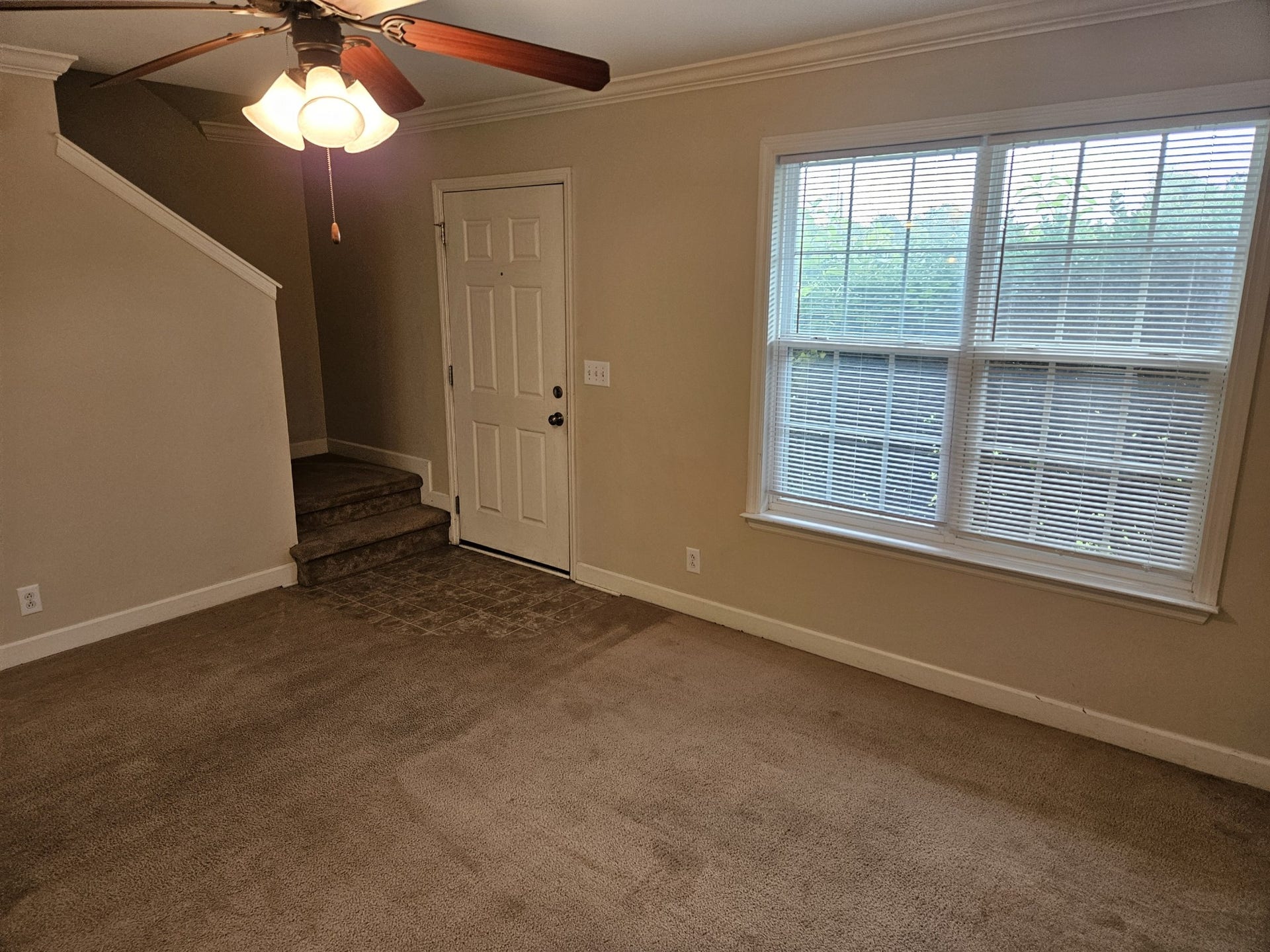 1935 Warmingfield Dr, Murfreesboro, TN 37127 1935 Warmingfield Dr, Murfreesboro, TN 37127
