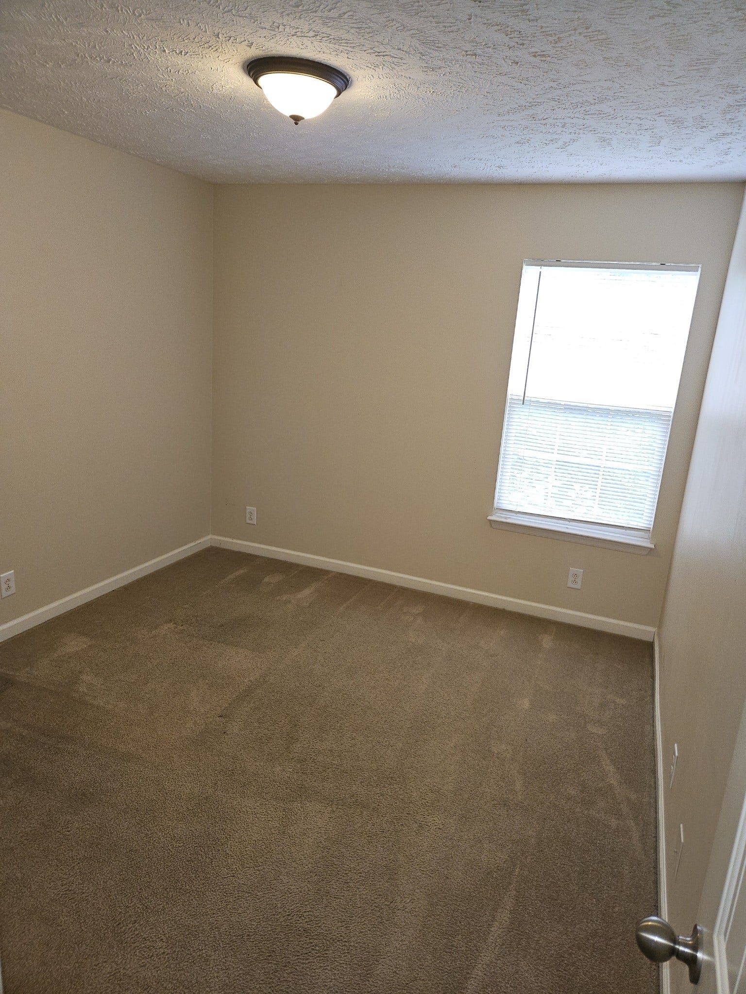 1935 Warmingfield Dr, Murfreesboro, TN 37127 1935 Warmingfield Dr, Murfreesboro, TN 37127