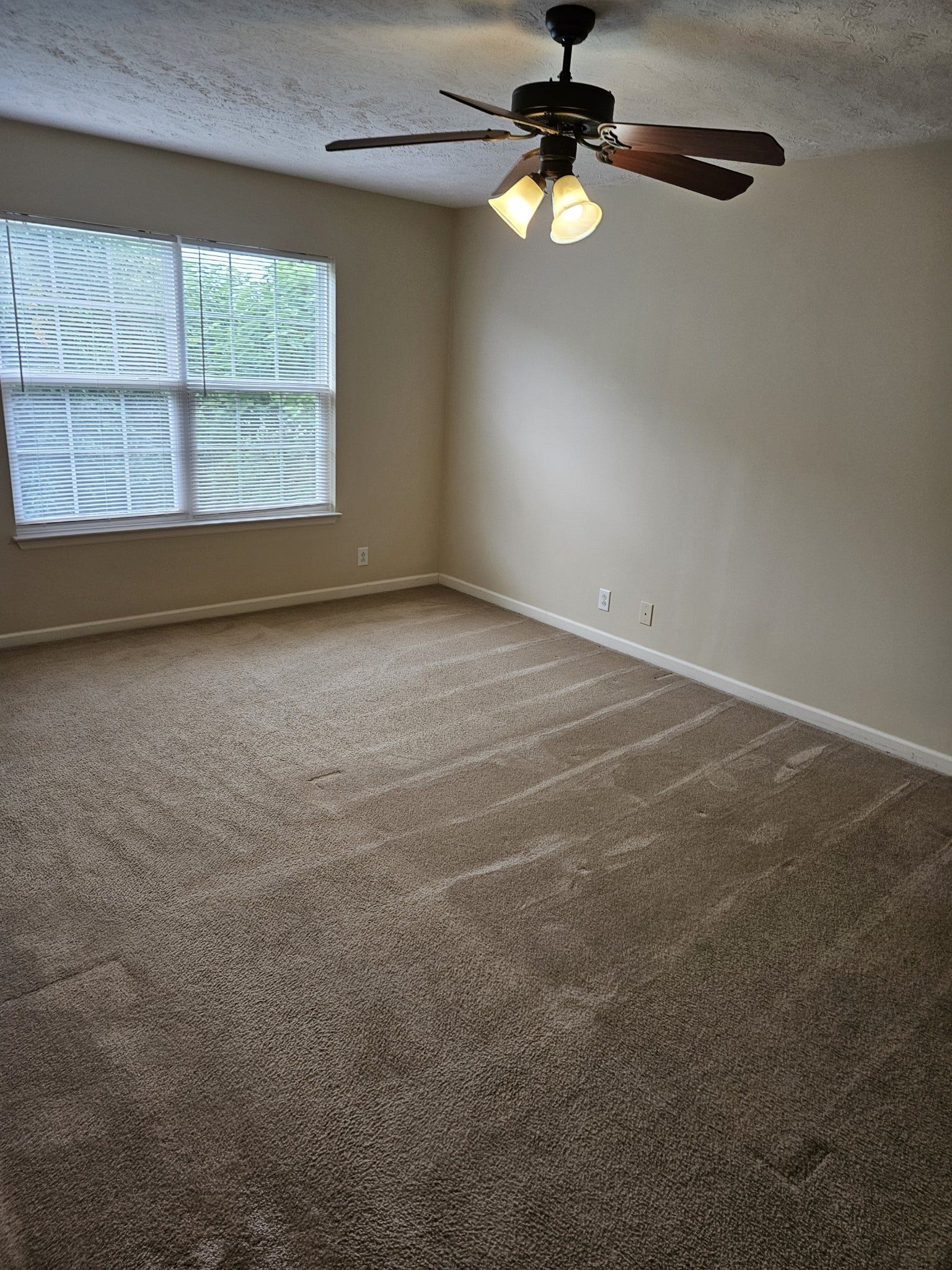 1935 Warmingfield Dr, Murfreesboro, TN 37127 1935 Warmingfield Dr, Murfreesboro, TN 37127